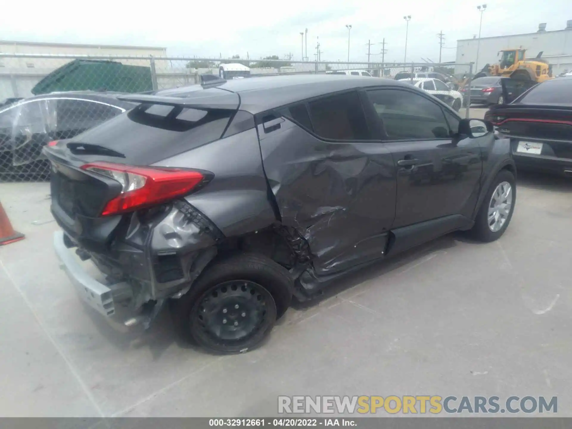 4 Photograph of a damaged car JTNKHMBX4M1095953 TOYOTA C-HR 2021