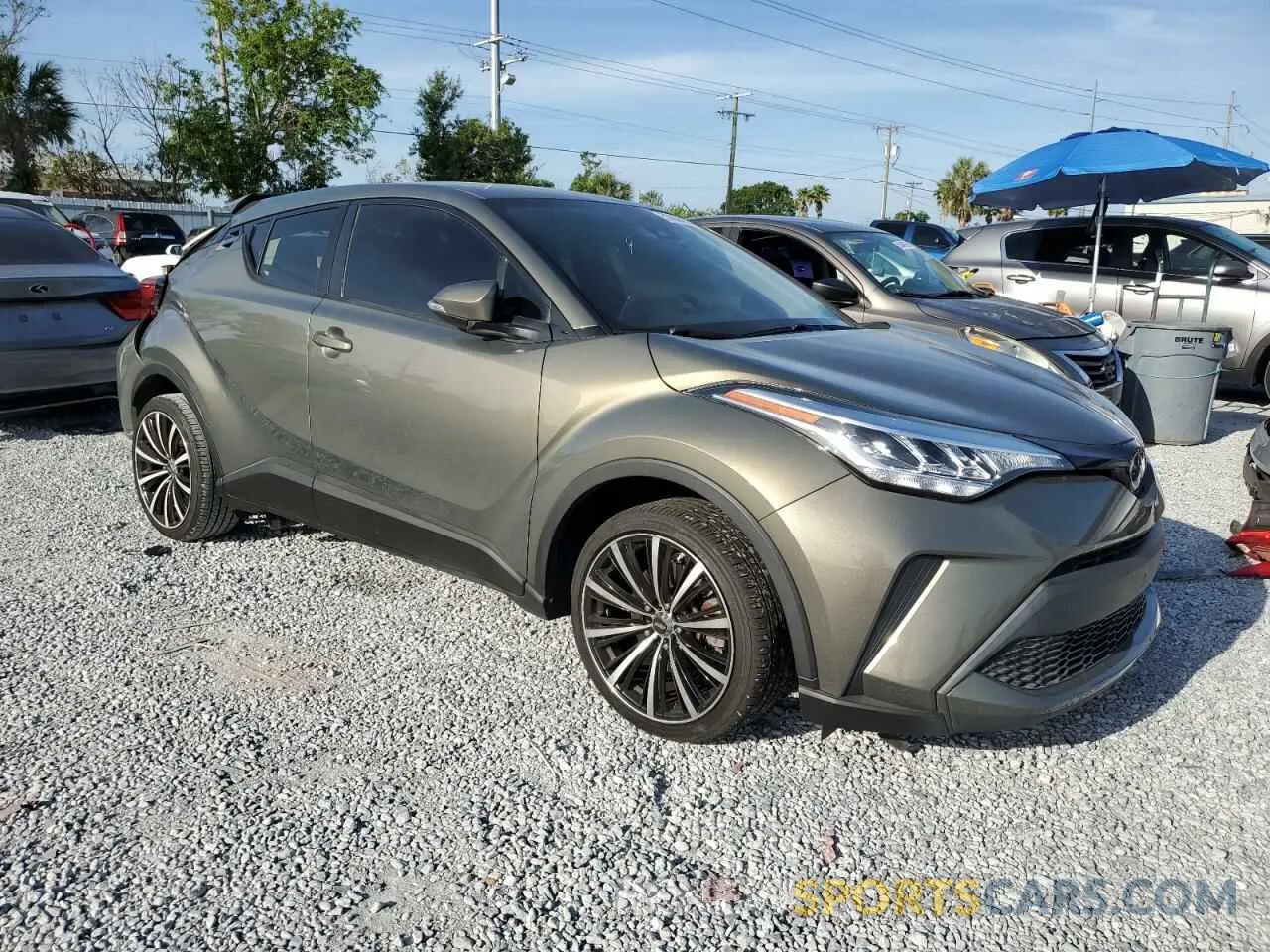 4 Photograph of a damaged car JTNKHMBX4M1107065 TOYOTA C-HR 2021
