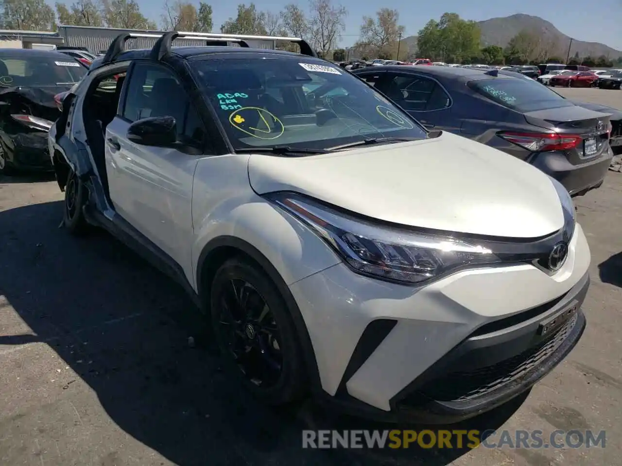 1 Photograph of a damaged car JTNKHMBX4M1120396 TOYOTA C-HR 2021