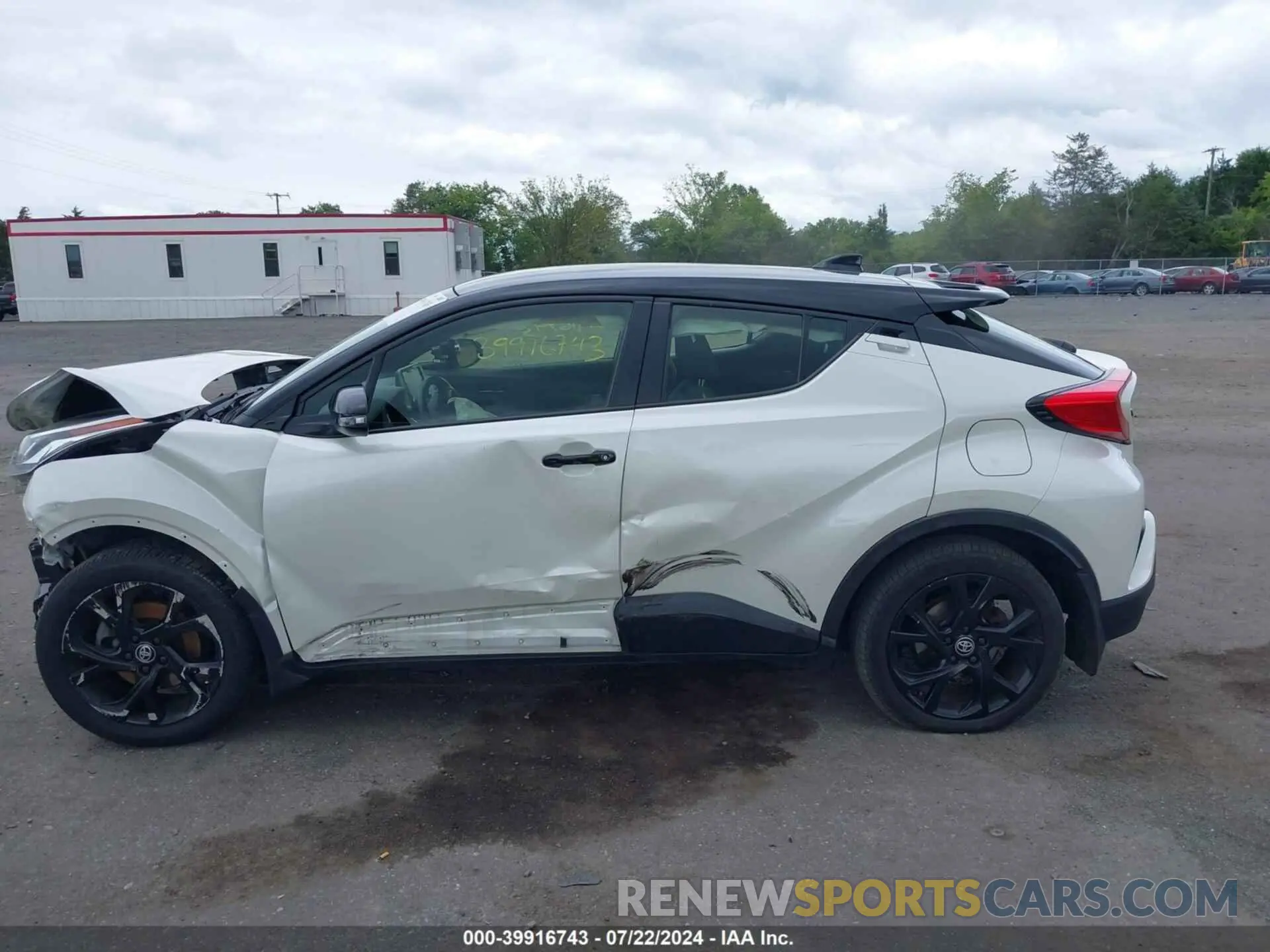 13 Photograph of a damaged car JTNKHMBX5M1097923 TOYOTA C-HR 2021