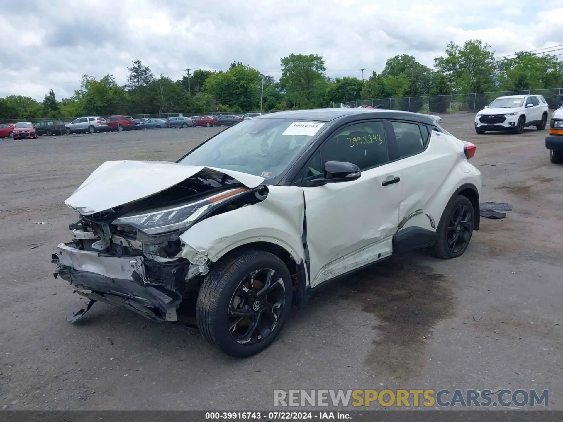 2 Photograph of a damaged car JTNKHMBX5M1097923 TOYOTA C-HR 2021