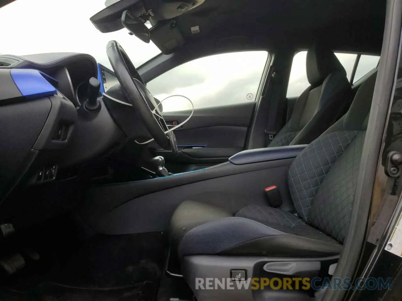 7 Photograph of a damaged car JTNKHMBX5M1101338 TOYOTA C-HR 2021