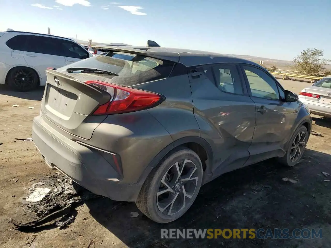 3 Photograph of a damaged car JTNKHMBX5M1105163 TOYOTA C-HR 2021
