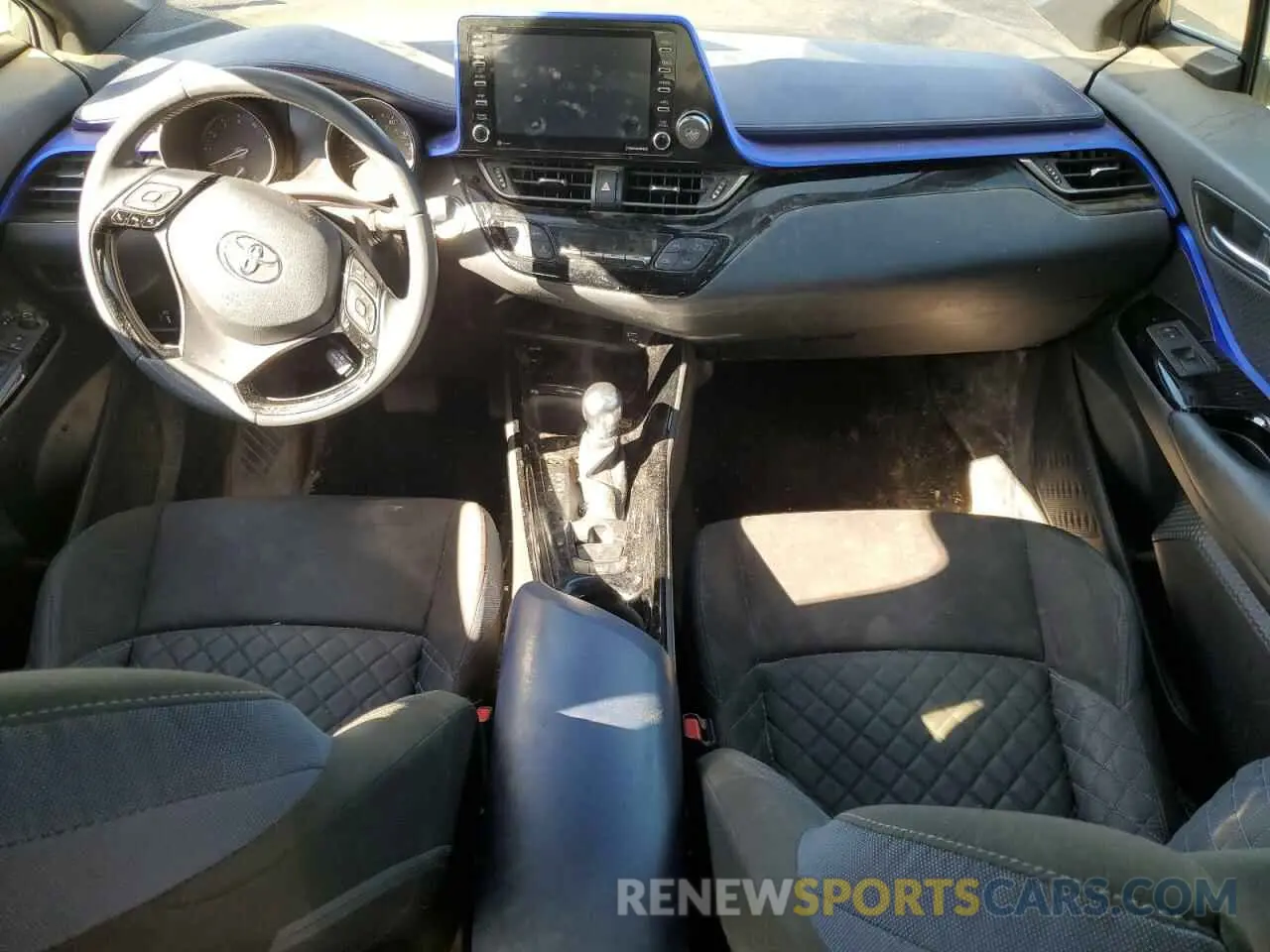 8 Photograph of a damaged car JTNKHMBX5M1105163 TOYOTA C-HR 2021