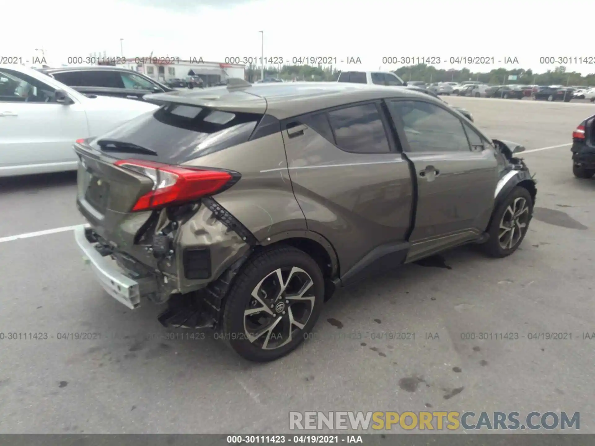 4 Photograph of a damaged car JTNKHMBX5M1107401 TOYOTA C-HR 2021