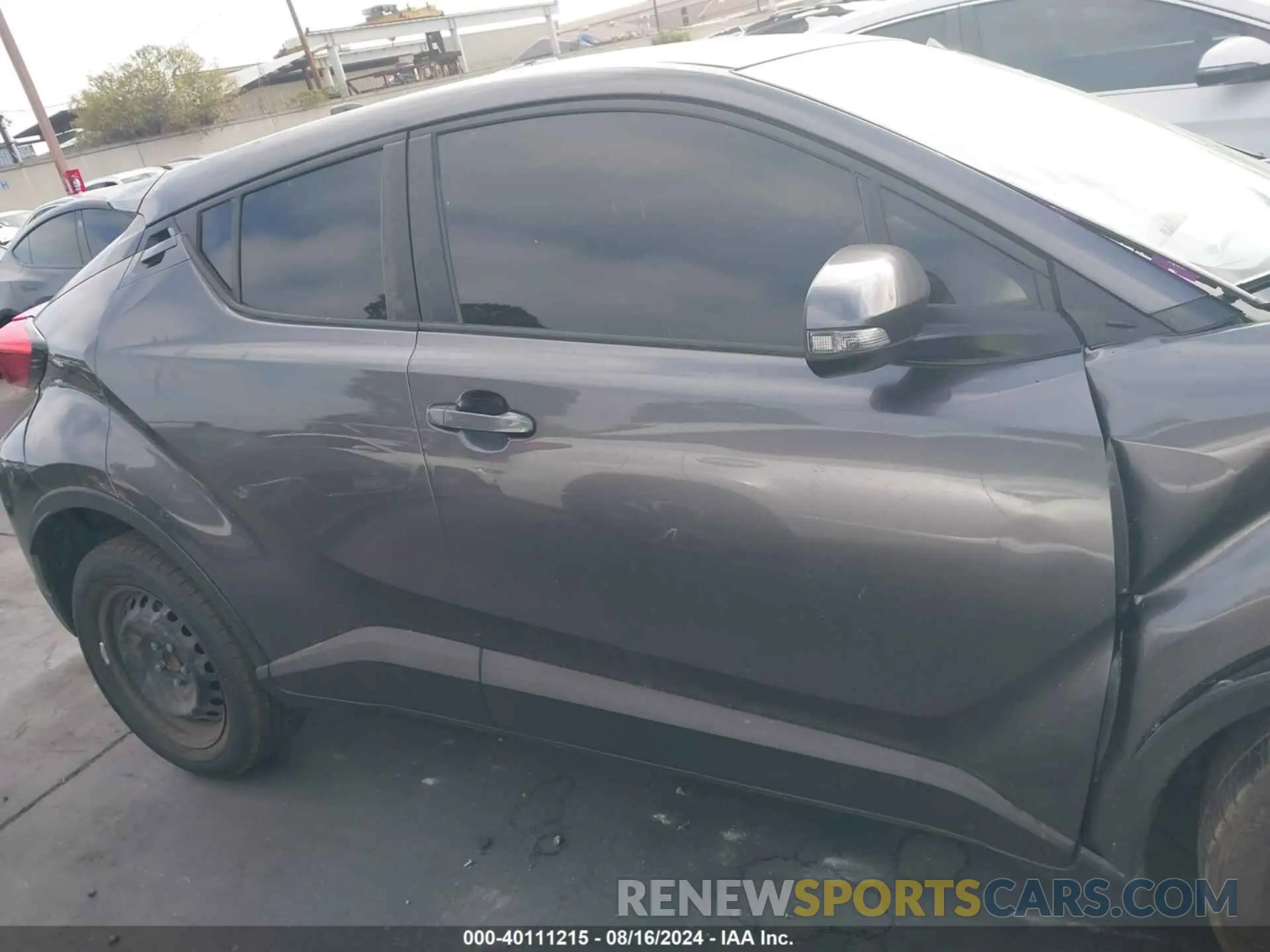 14 Photograph of a damaged car JTNKHMBX5M1118589 TOYOTA C-HR 2021