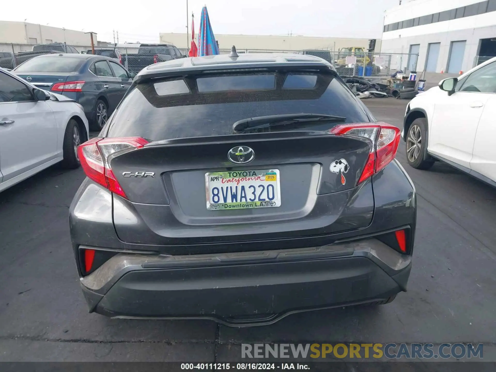17 Photograph of a damaged car JTNKHMBX5M1118589 TOYOTA C-HR 2021