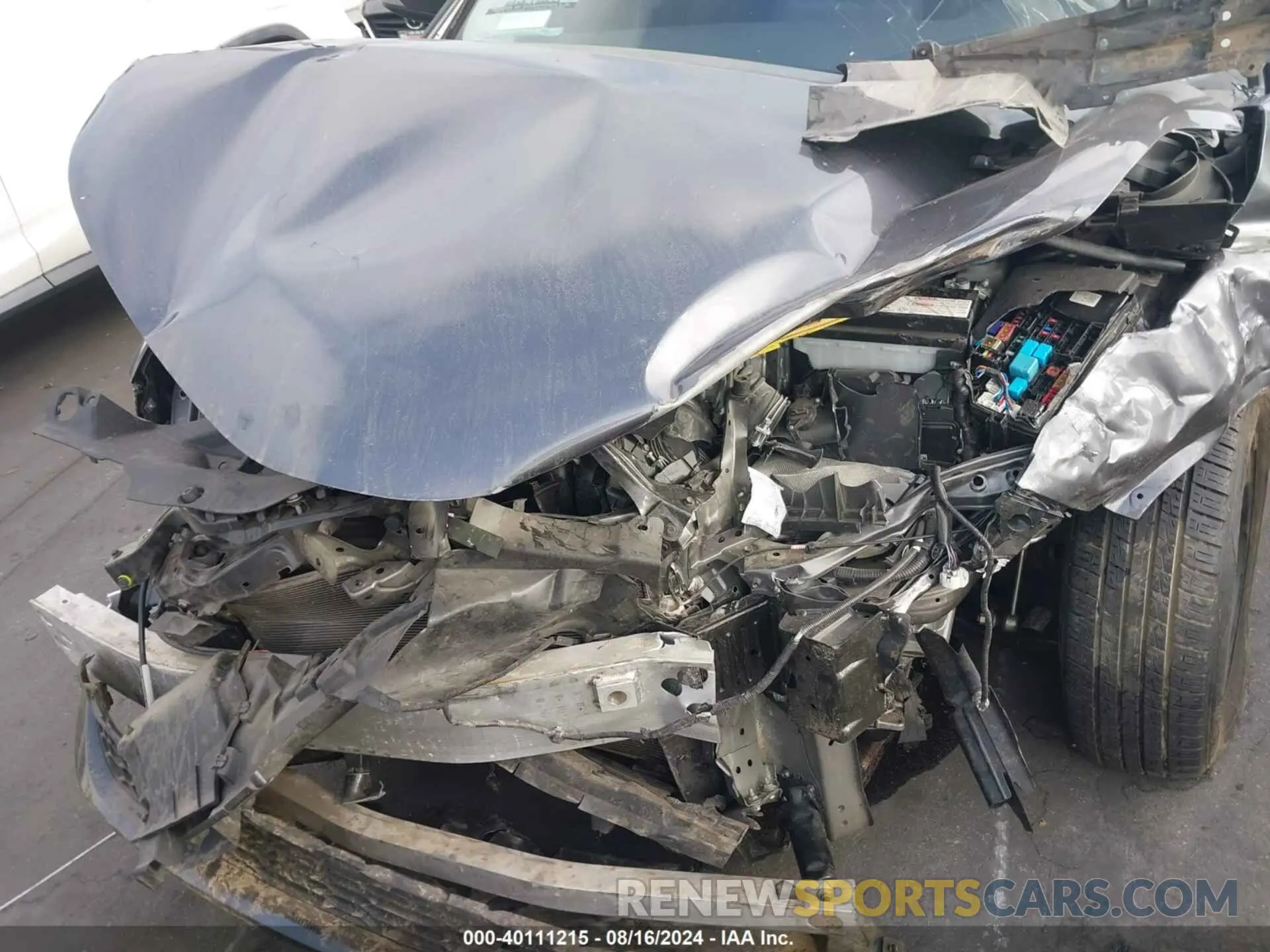 19 Photograph of a damaged car JTNKHMBX5M1118589 TOYOTA C-HR 2021