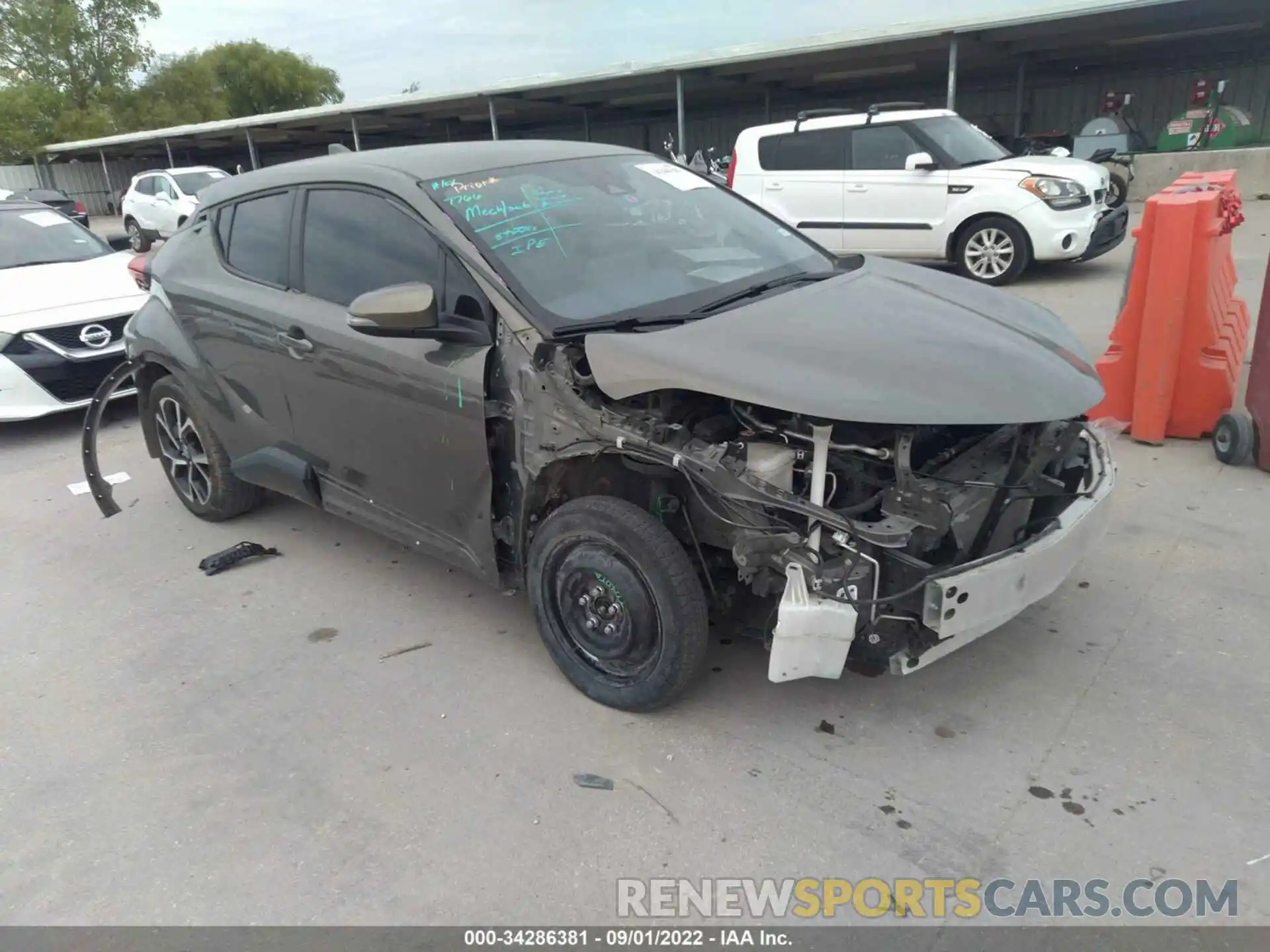 1 Photograph of a damaged car JTNKHMBX6M1096277 TOYOTA C-HR 2021