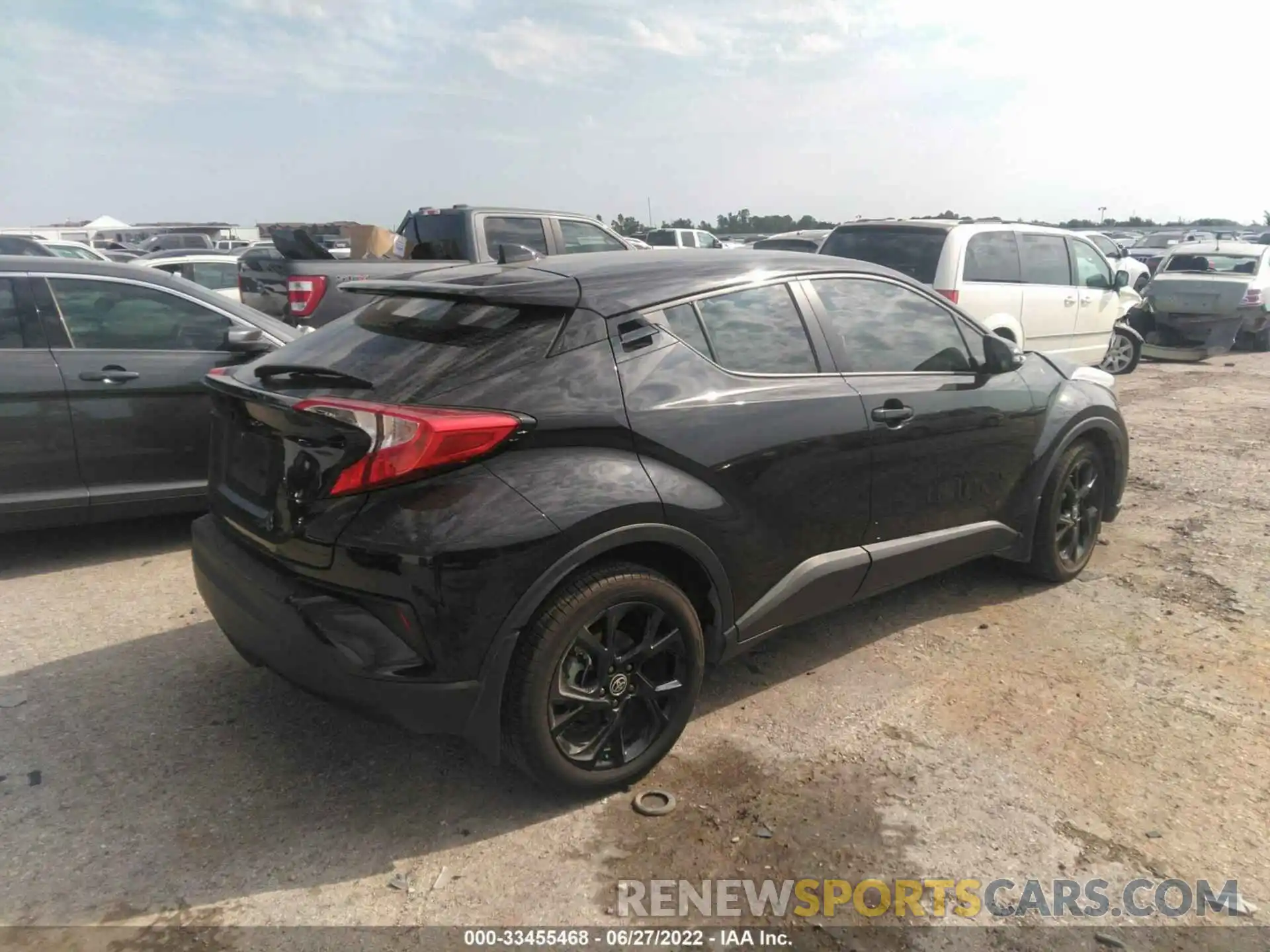 4 Photograph of a damaged car JTNKHMBX6M1118438 TOYOTA C-HR 2021