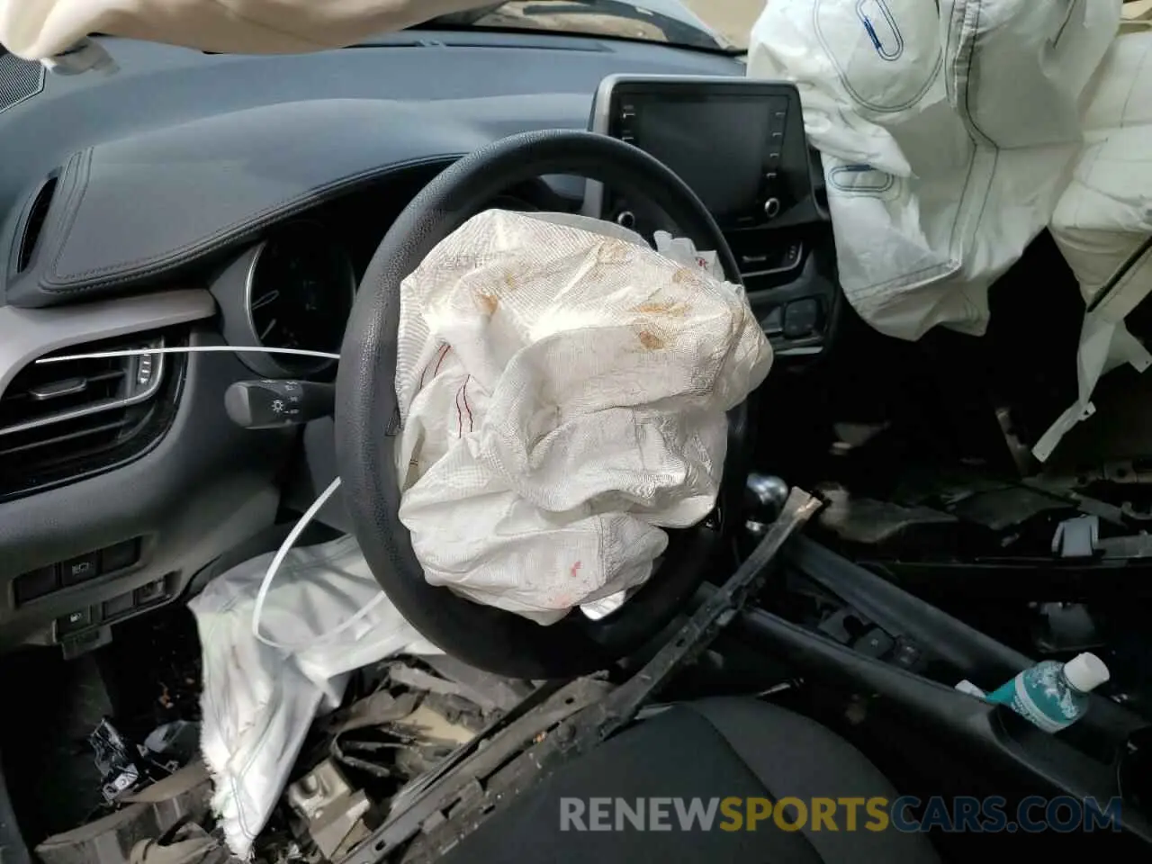 8 Photograph of a damaged car JTNKHMBX7M1102510 TOYOTA C-HR 2021