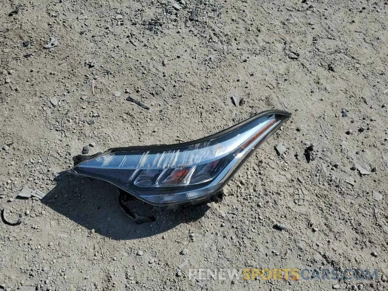 12 Photograph of a damaged car JTNKHMBX7M1107111 TOYOTA C-HR 2021