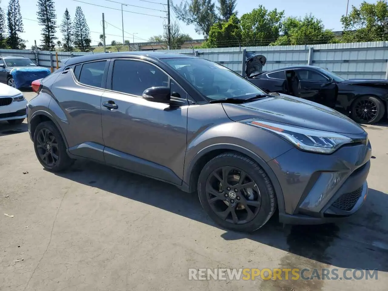 4 Photograph of a damaged car JTNKHMBX7M1113233 TOYOTA C-HR 2021