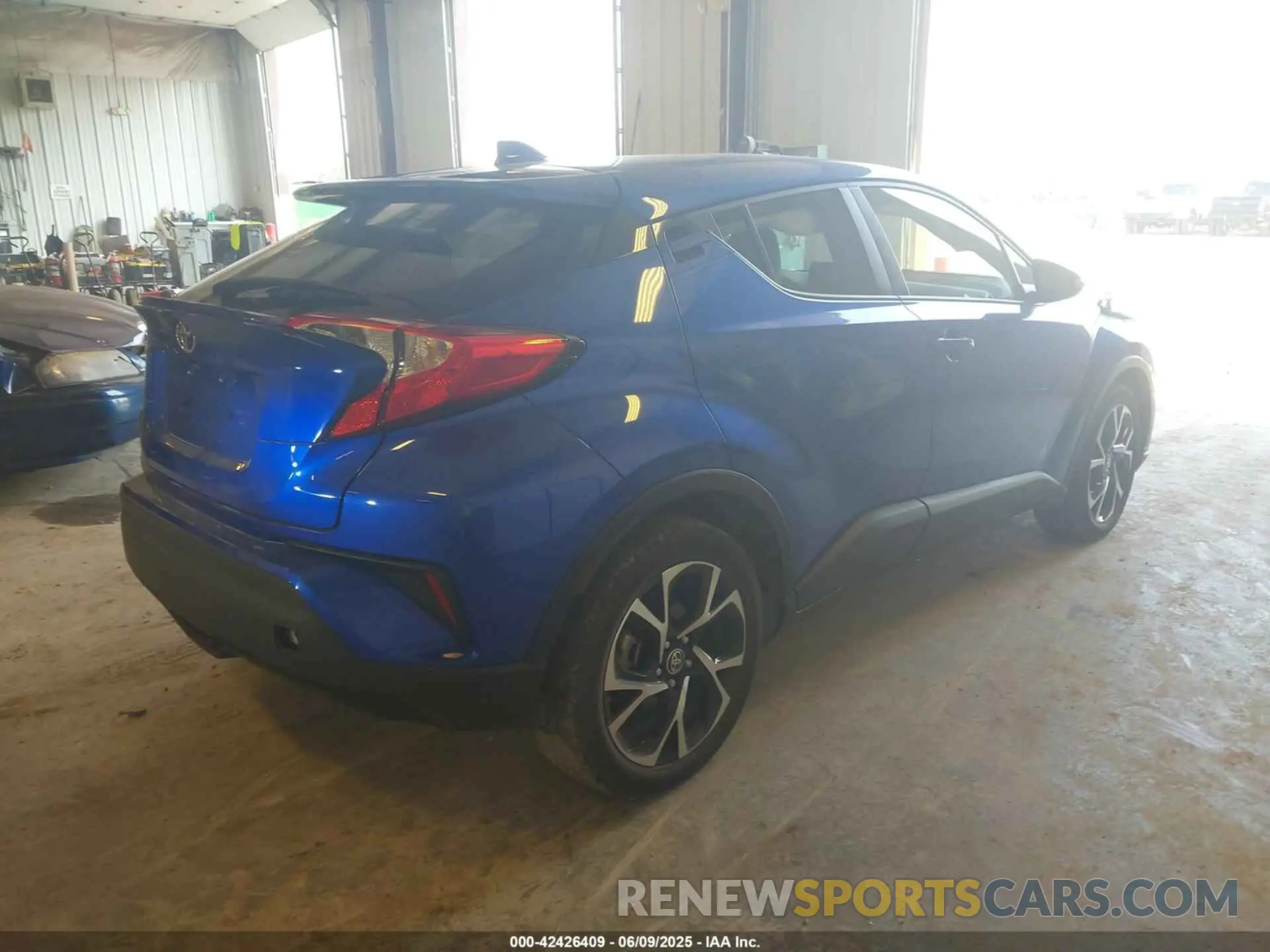 4 Photograph of a damaged car JTNKHMBX7M1113586 TOYOTA C-HR 2021