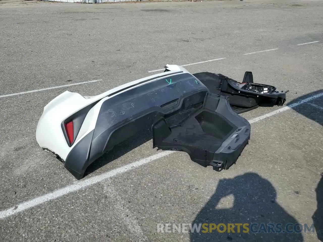 12 Photograph of a damaged car JTNKHMBX7M1118433 TOYOTA C-HR 2021