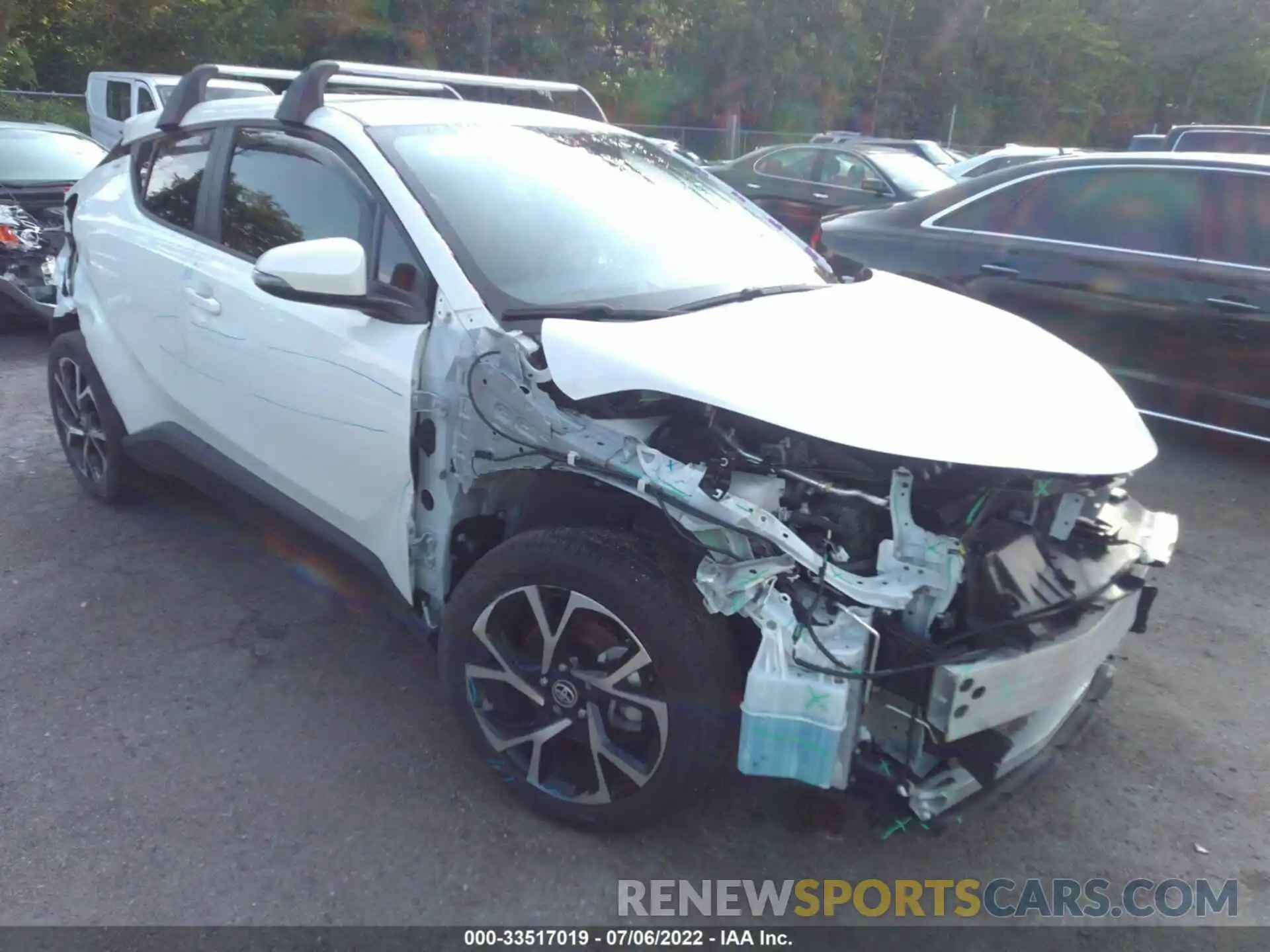 1 Photograph of a damaged car JTNKHMBX8M1100149 TOYOTA C-HR 2021