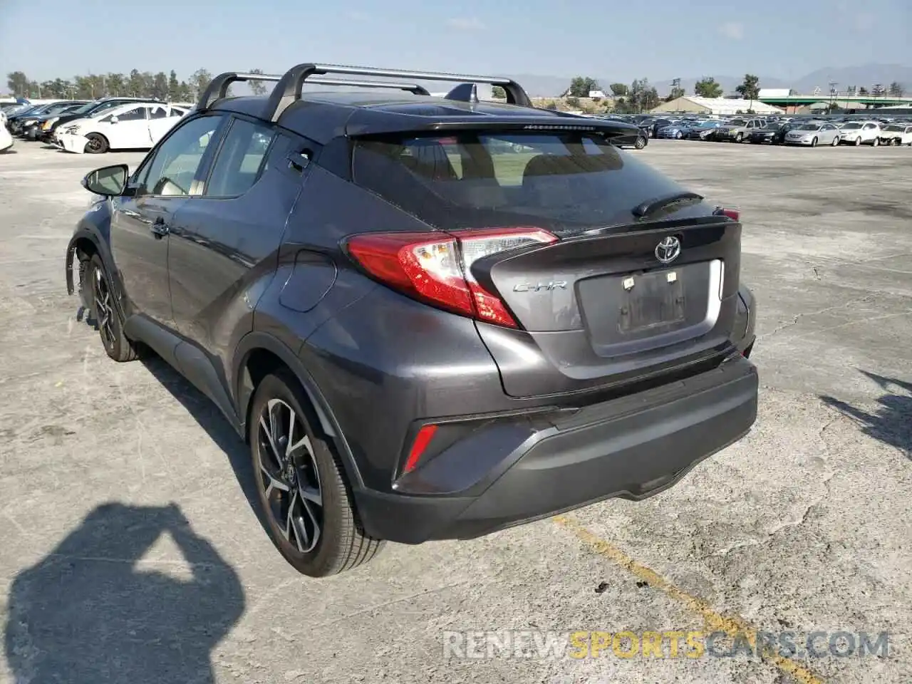 2 Photograph of a damaged car JTNKHMBX8M1110941 TOYOTA C-HR 2021