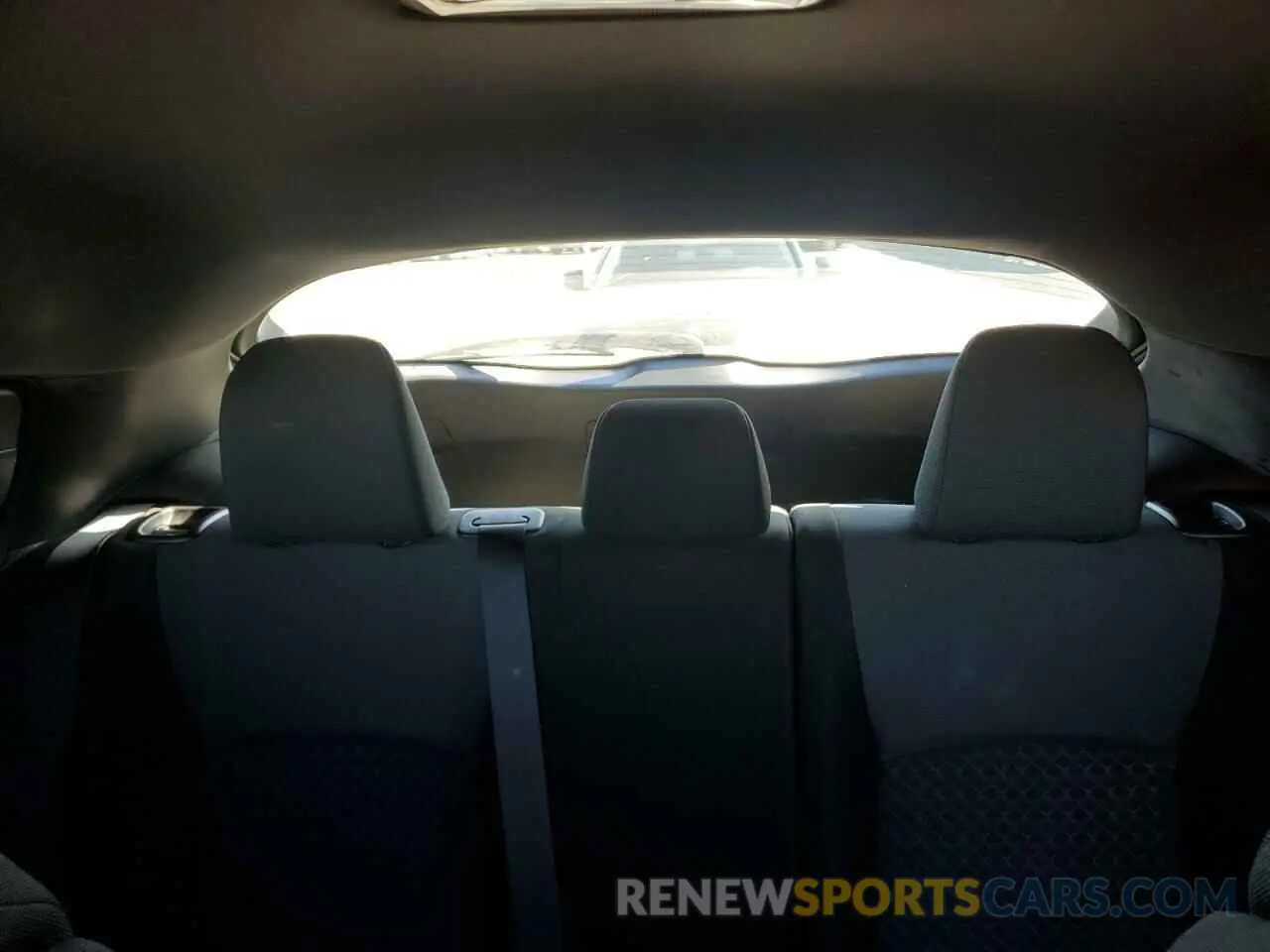 10 Photograph of a damaged car JTNKHMBX9M1104629 TOYOTA C-HR 2021