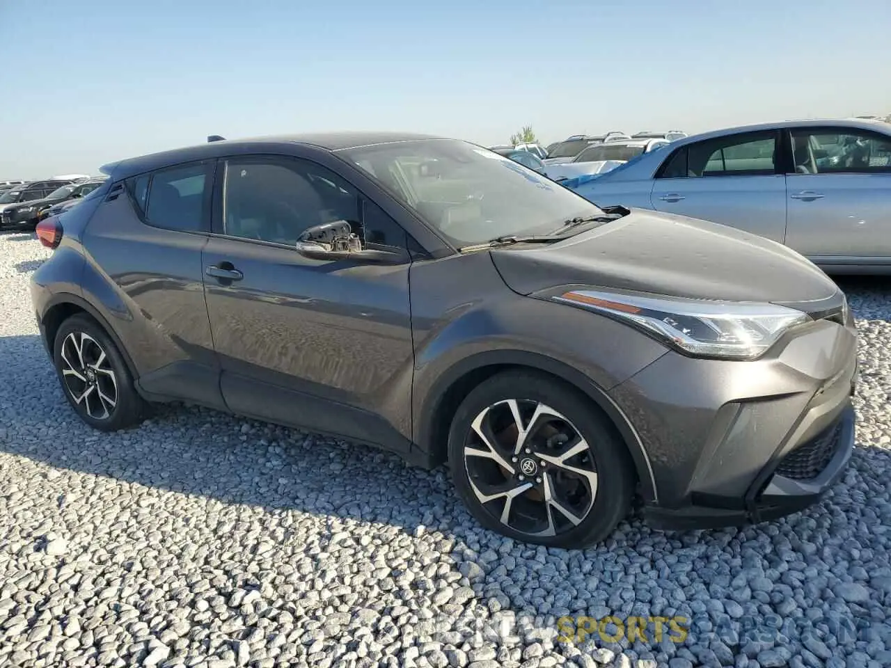 4 Photograph of a damaged car JTNKHMBX9M1109829 TOYOTA C-HR 2021