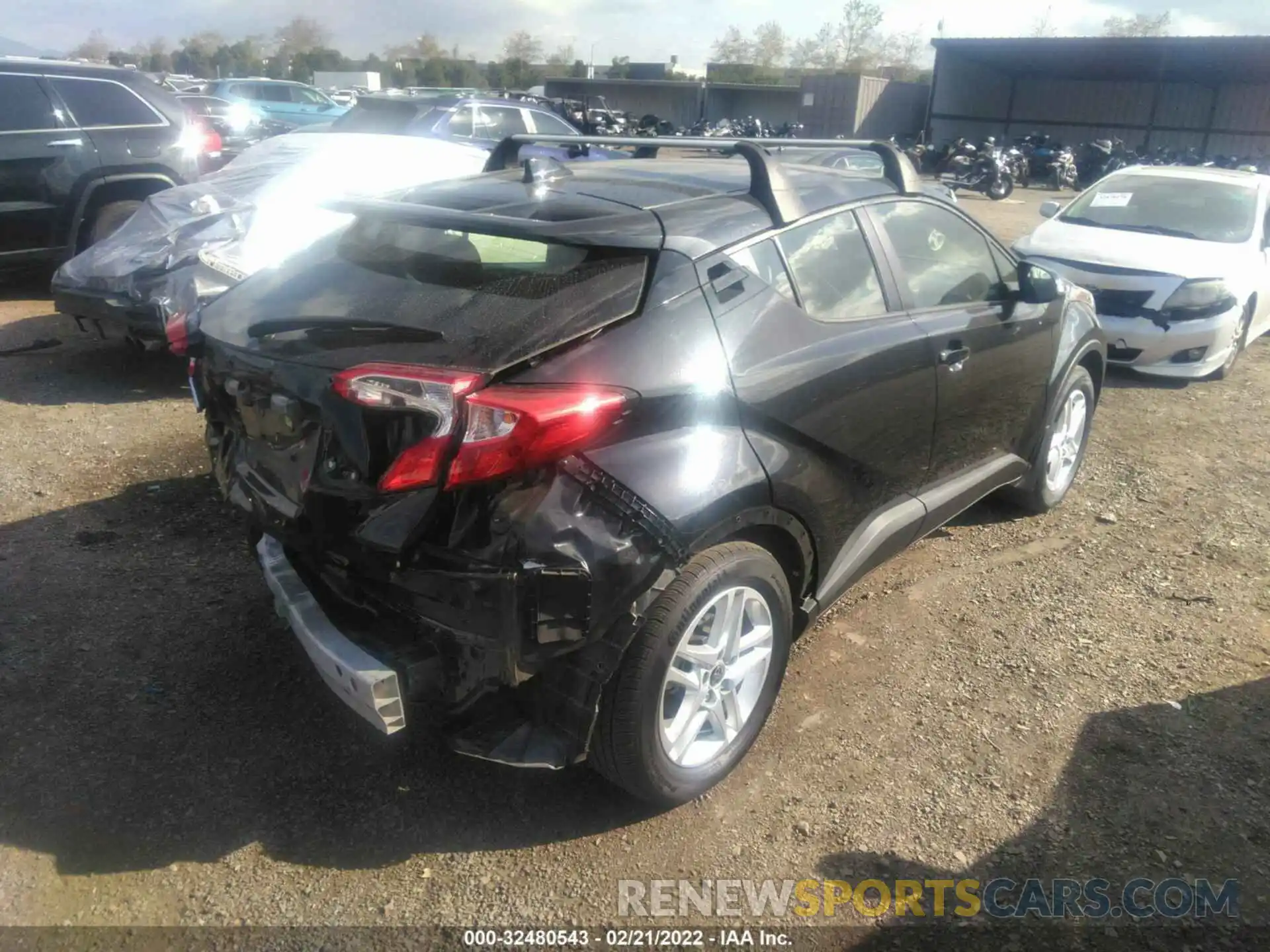 4 Photograph of a damaged car JTNKHMBX9M1113346 TOYOTA C-HR 2021