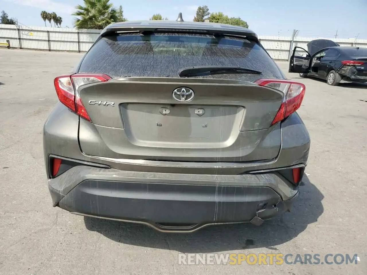 6 Photograph of a damaged car JTNKHMBXXM1095455 TOYOTA C-HR 2021