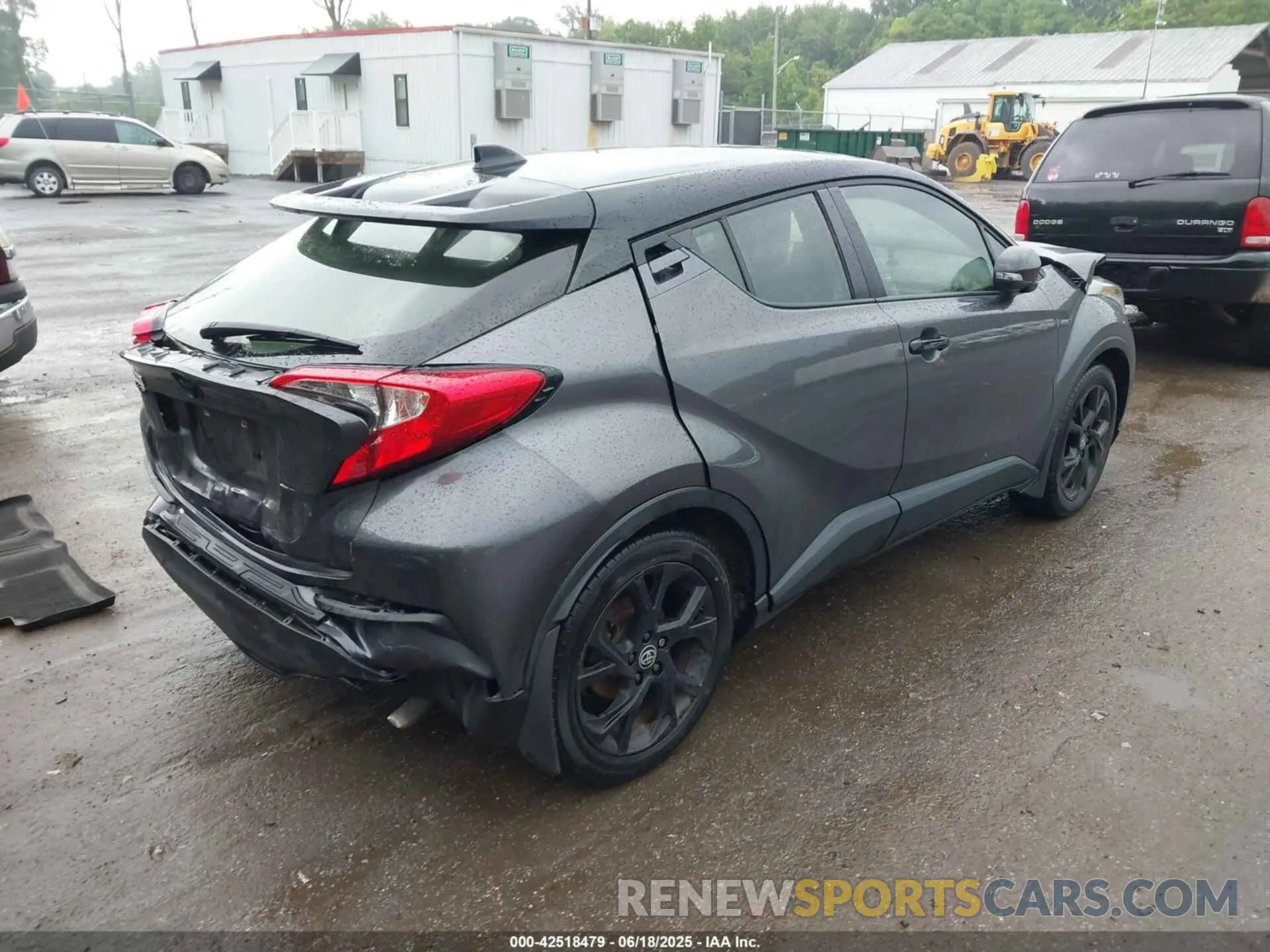 4 Photograph of a damaged car JTNKHMBXXM1111296 TOYOTA C-HR 2021