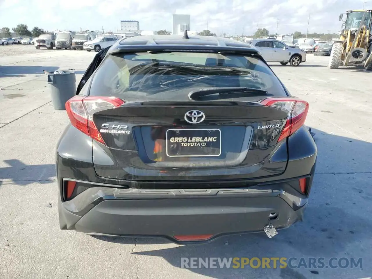 6 Photograph of a damaged car JTNKHMBXXM1116790 TOYOTA C-HR 2021