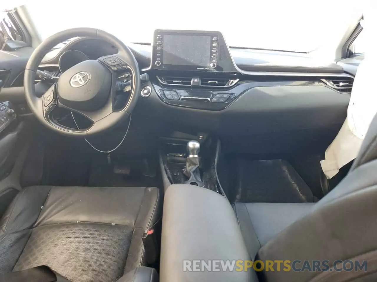 8 Photograph of a damaged car JTNKHMBXXM1116790 TOYOTA C-HR 2021