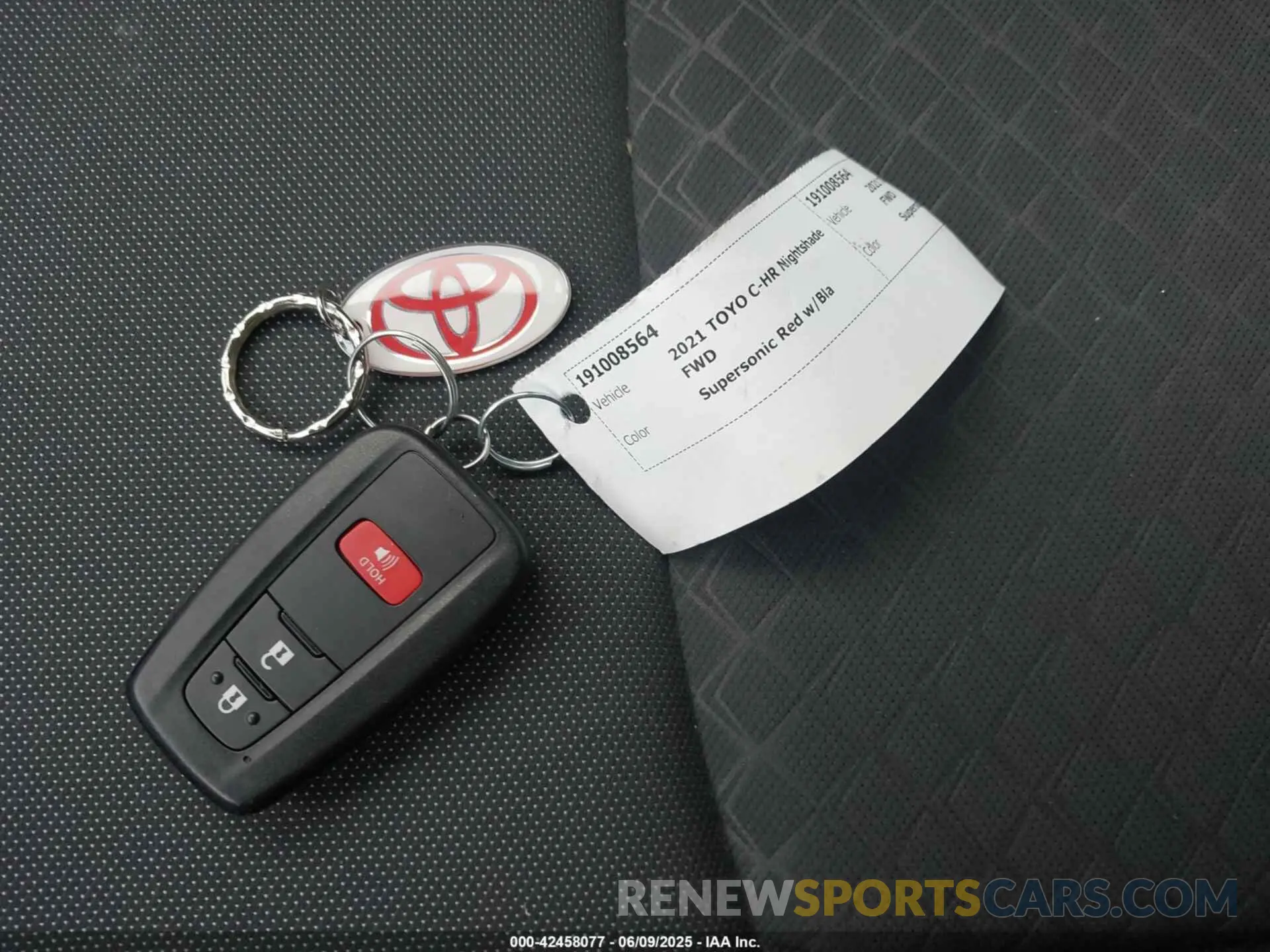 11 Photograph of a damaged car JTNKHMBXXM1129135 TOYOTA C-HR 2021