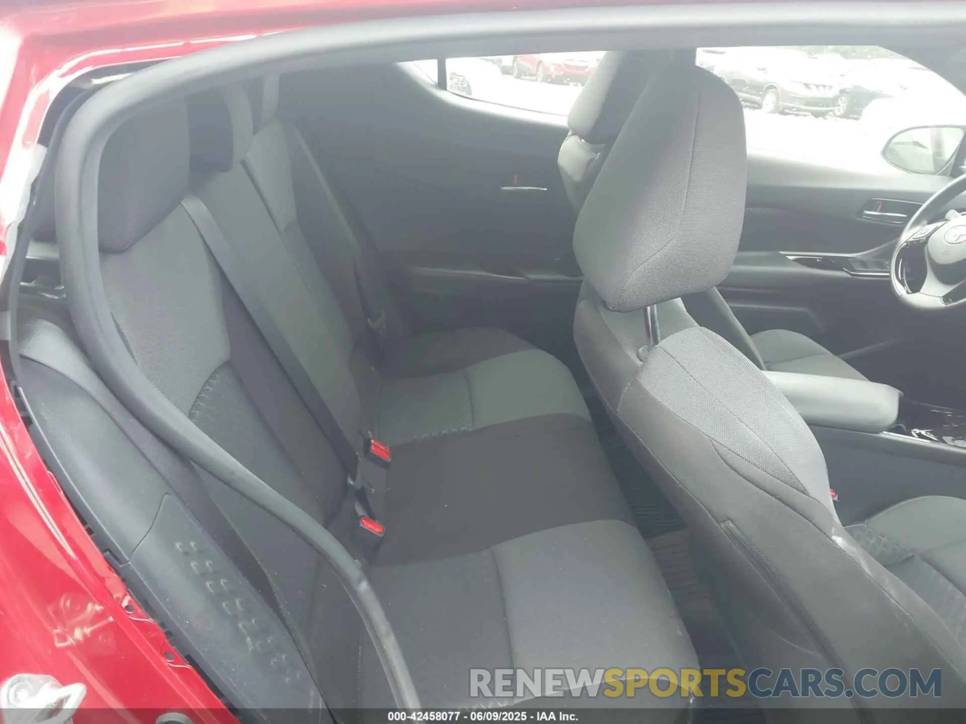 8 Photograph of a damaged car JTNKHMBXXM1129135 TOYOTA C-HR 2021