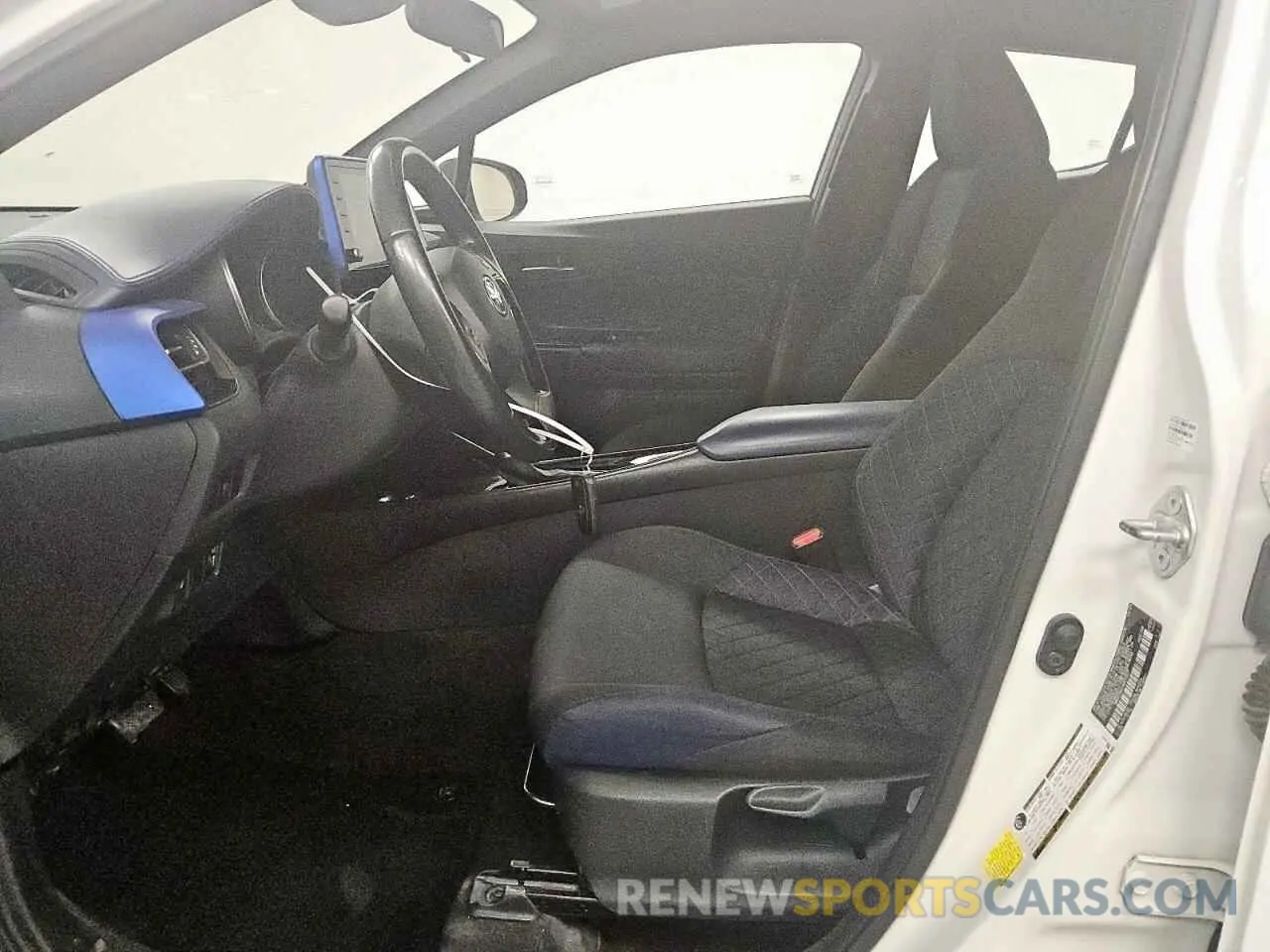 7 Photograph of a damaged car NMTKHMBX0MR120577 TOYOTA C-HR 2021