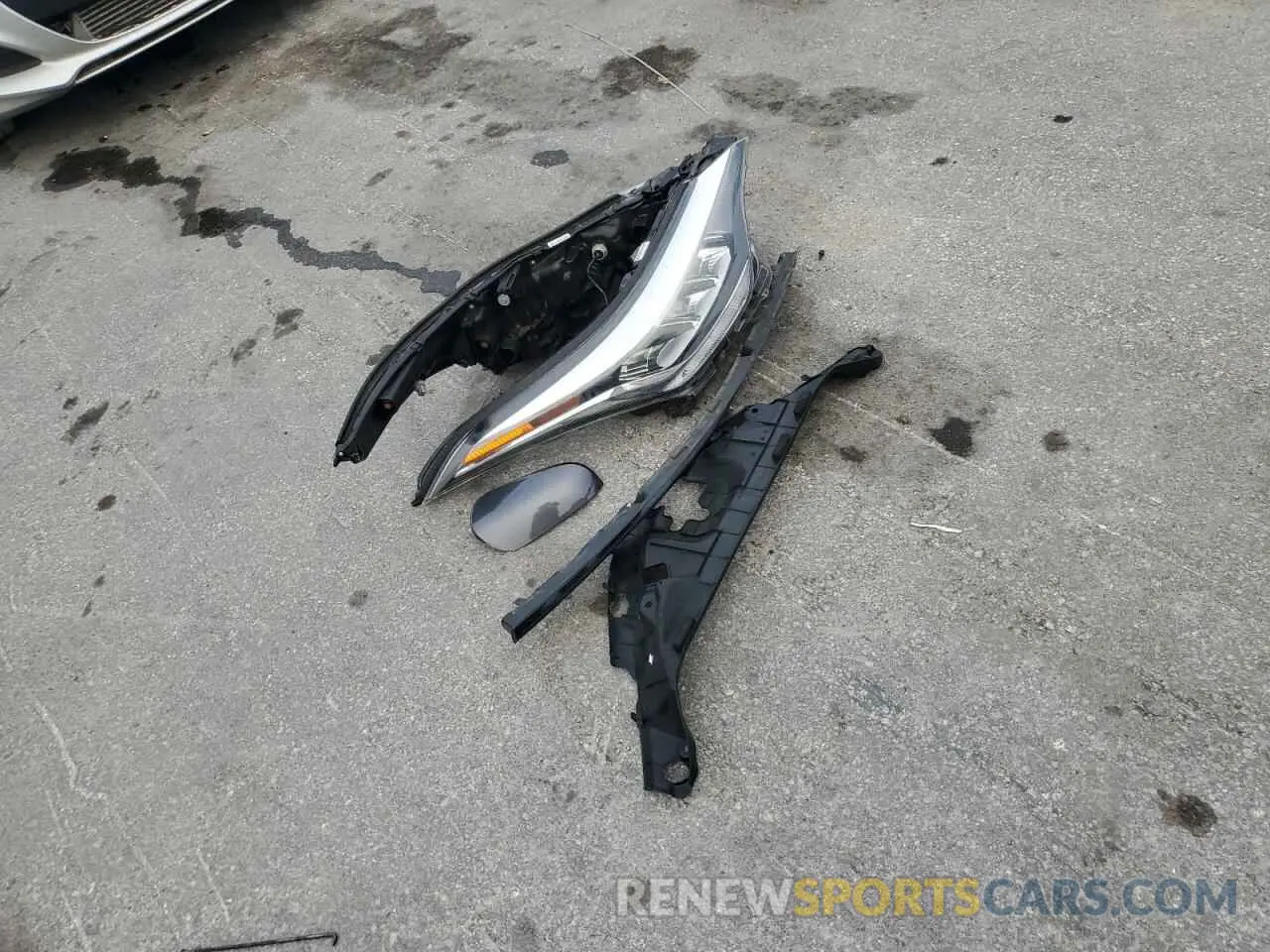 12 Photograph of a damaged car NMTKHMBX0MR124483 TOYOTA C-HR 2021