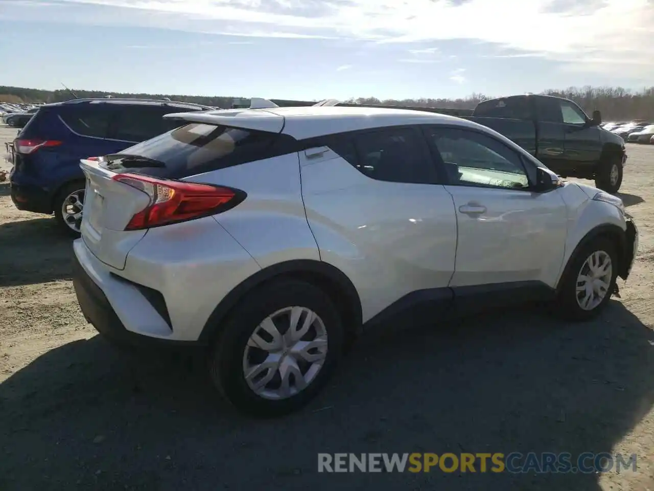 3 Photograph of a damaged car NMTKHMBX0MR124936 TOYOTA C-HR 2021