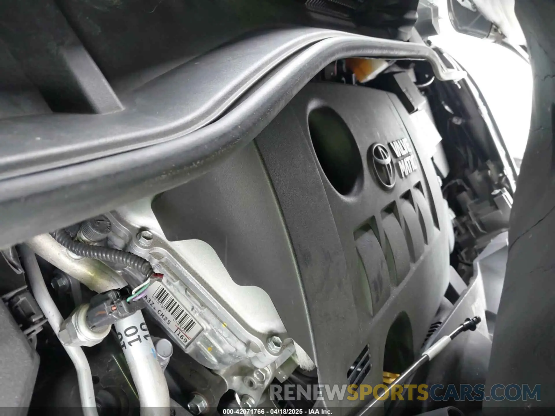 10 Photograph of a damaged car NMTKHMBX0MR135693 TOYOTA C-HR 2021