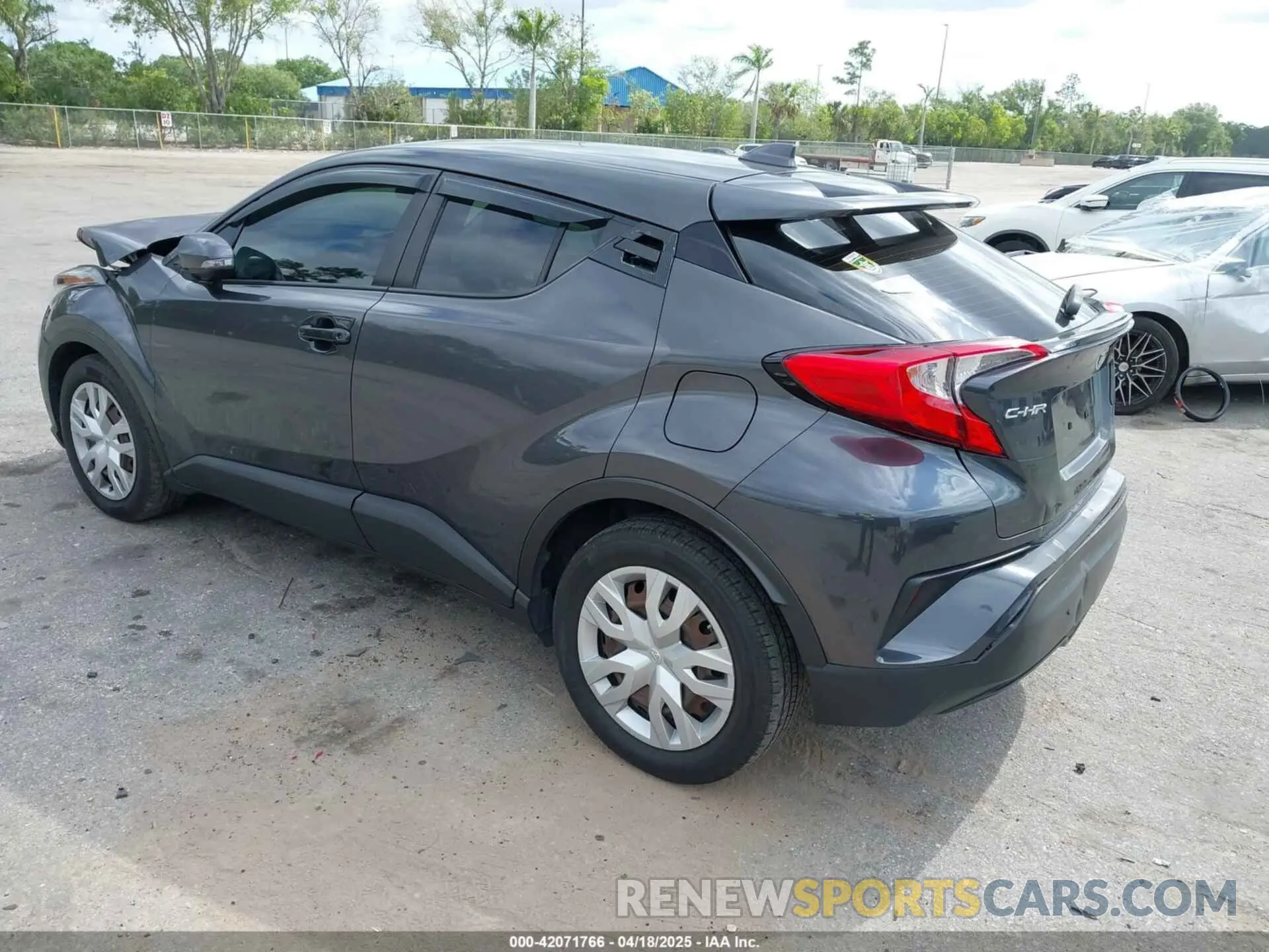 3 Photograph of a damaged car NMTKHMBX0MR135693 TOYOTA C-HR 2021