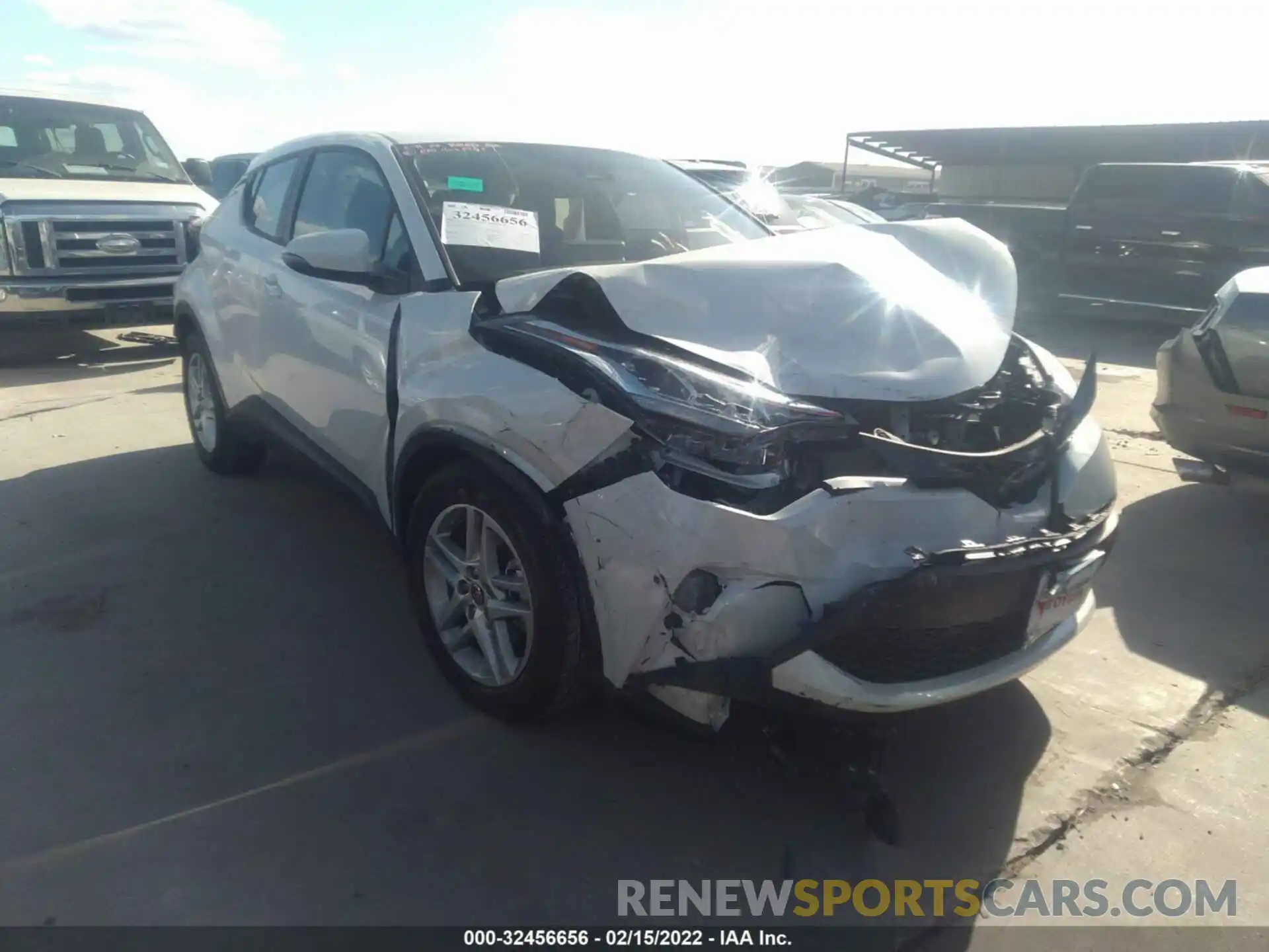 1 Photograph of a damaged car NMTKHMBX0MR136861 TOYOTA C-HR 2021