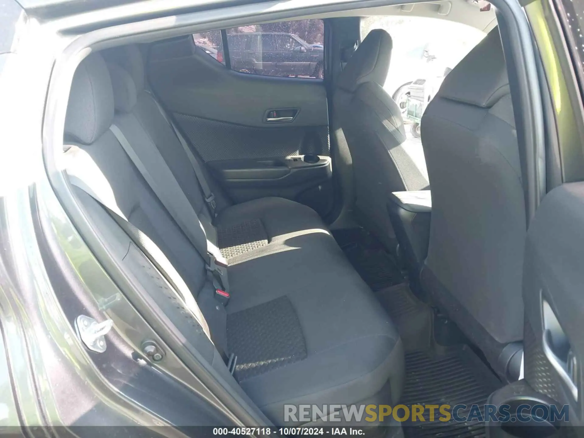 8 Photograph of a damaged car NMTKHMBX0MR137606 TOYOTA C-HR 2021