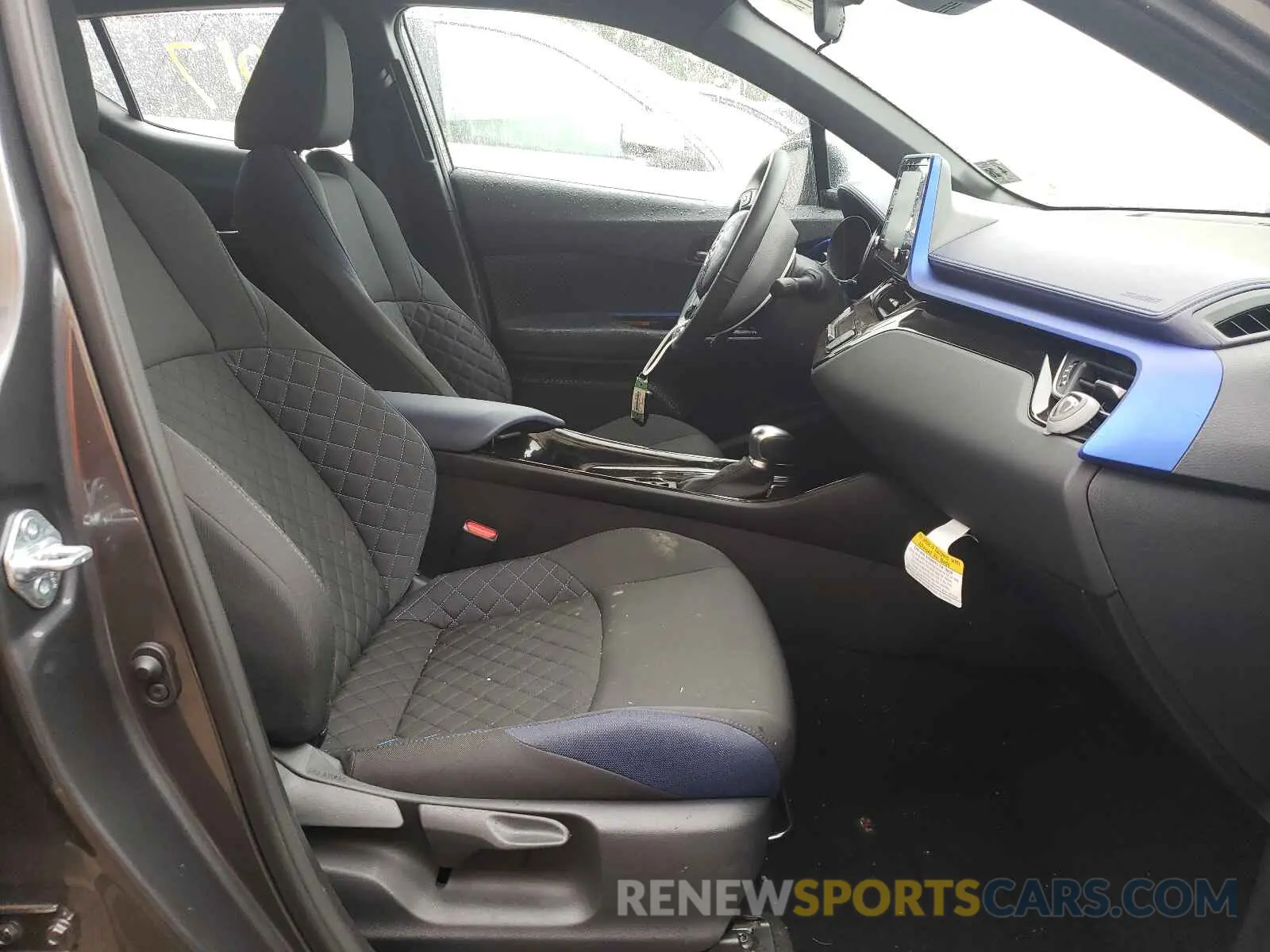 5 Photograph of a damaged car NMTKHMBX1MR121673 TOYOTA C-HR 2021