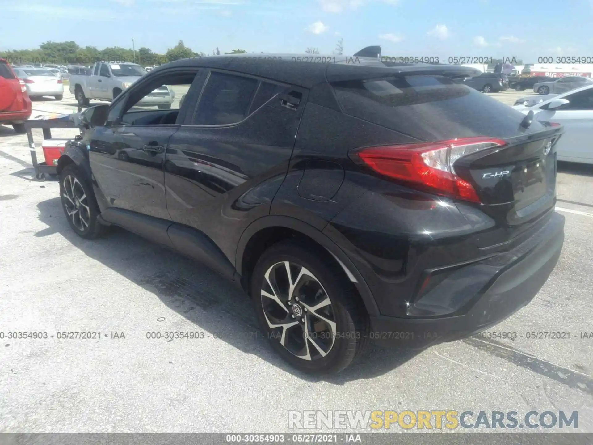 3 Photograph of a damaged car NMTKHMBX1MR121902 TOYOTA C-HR 2021