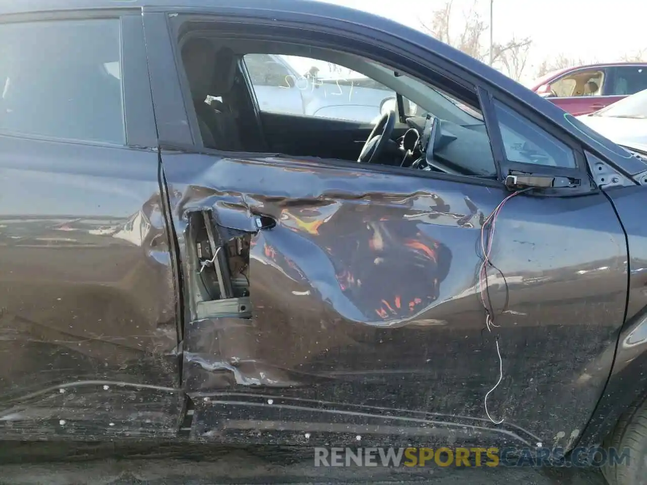 9 Photograph of a damaged car NMTKHMBX1MR132351 TOYOTA C-HR 2021