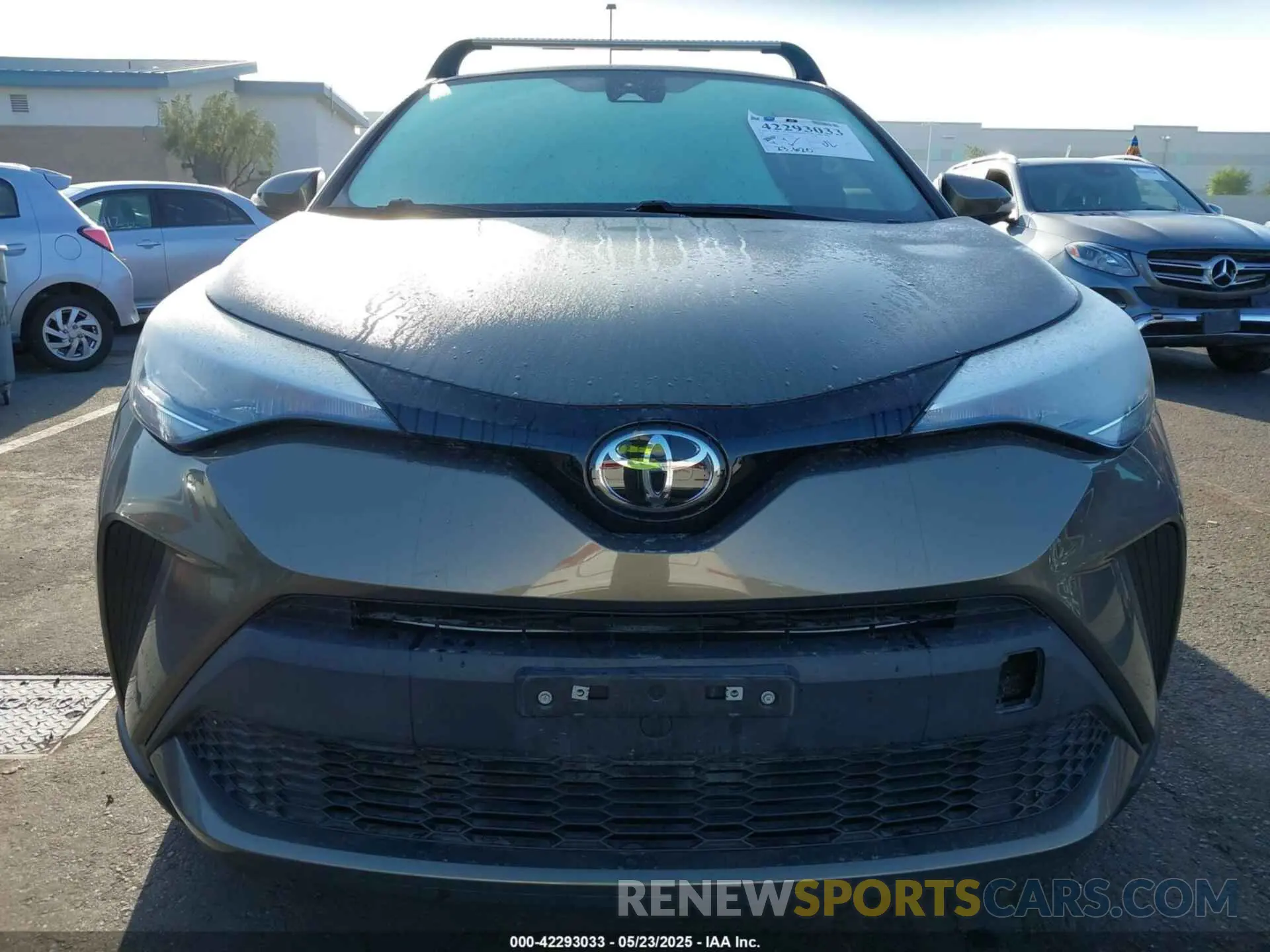 12 Photograph of a damaged car NMTKHMBX1MR133810 TOYOTA C-HR 2021