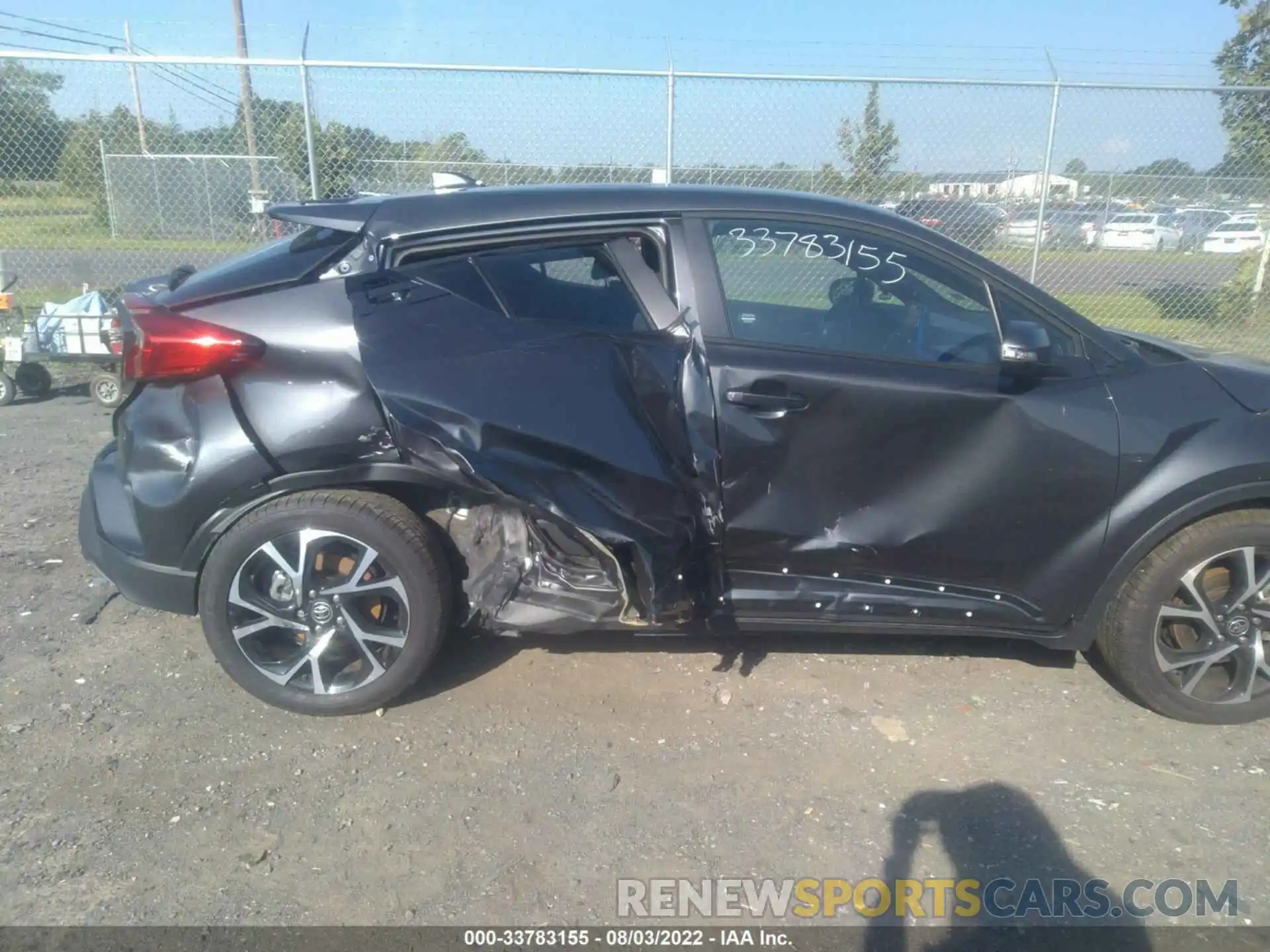 6 Photograph of a damaged car NMTKHMBX1MR137226 TOYOTA C-HR 2021