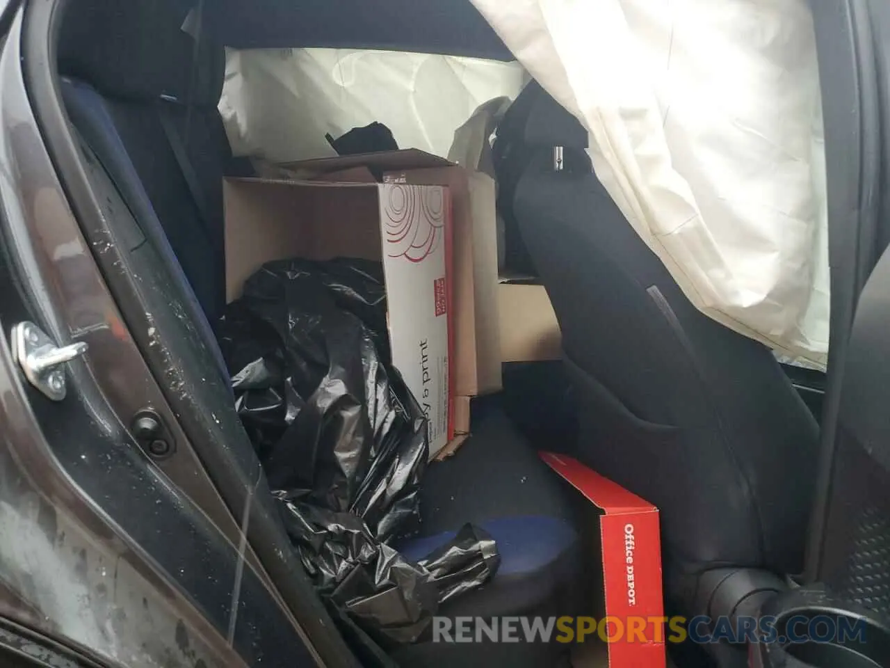 10 Photograph of a damaged car NMTKHMBX2MR121522 TOYOTA C-HR 2021