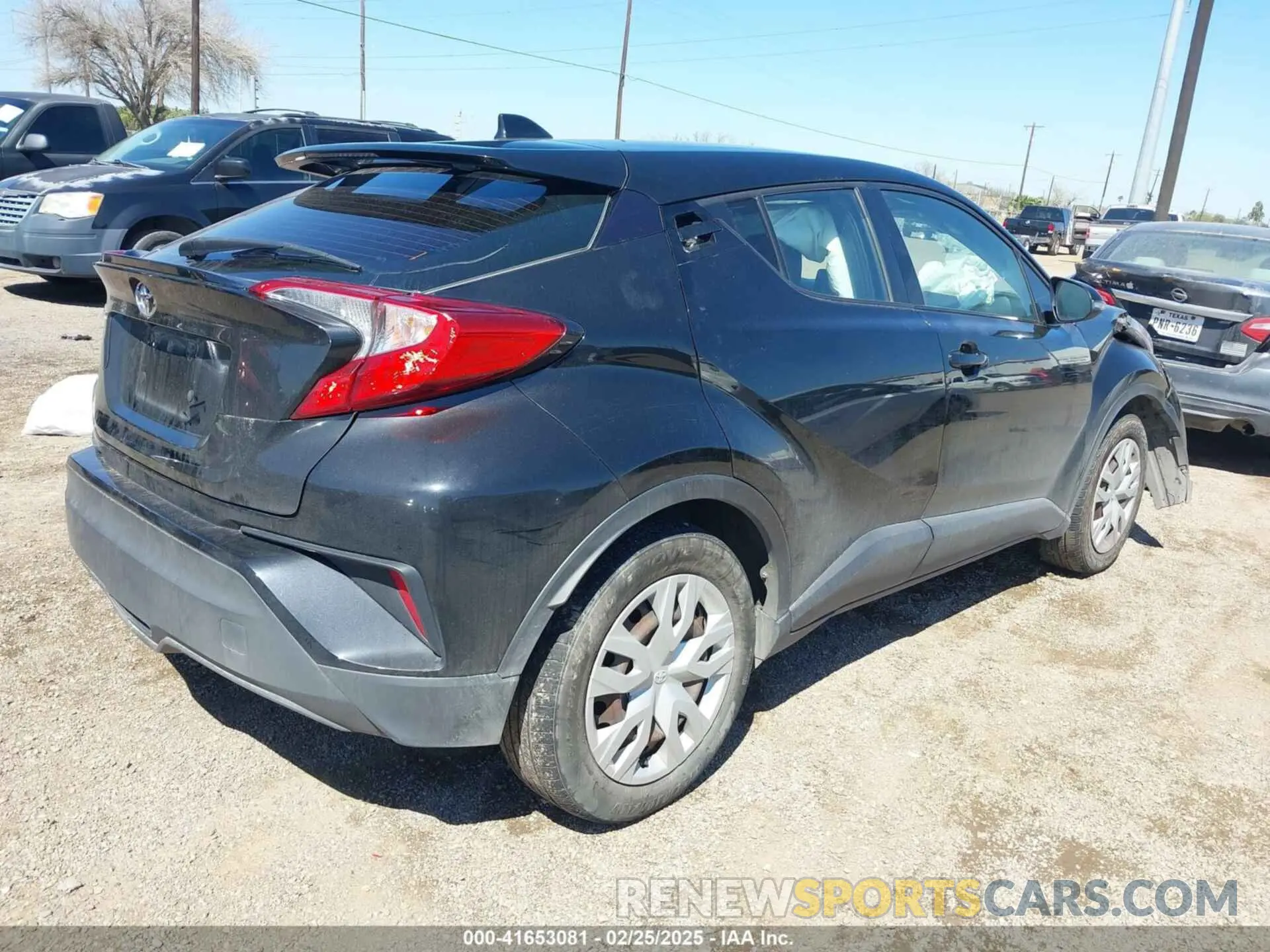 4 Photograph of a damaged car NMTKHMBX2MR127451 TOYOTA C-HR 2021