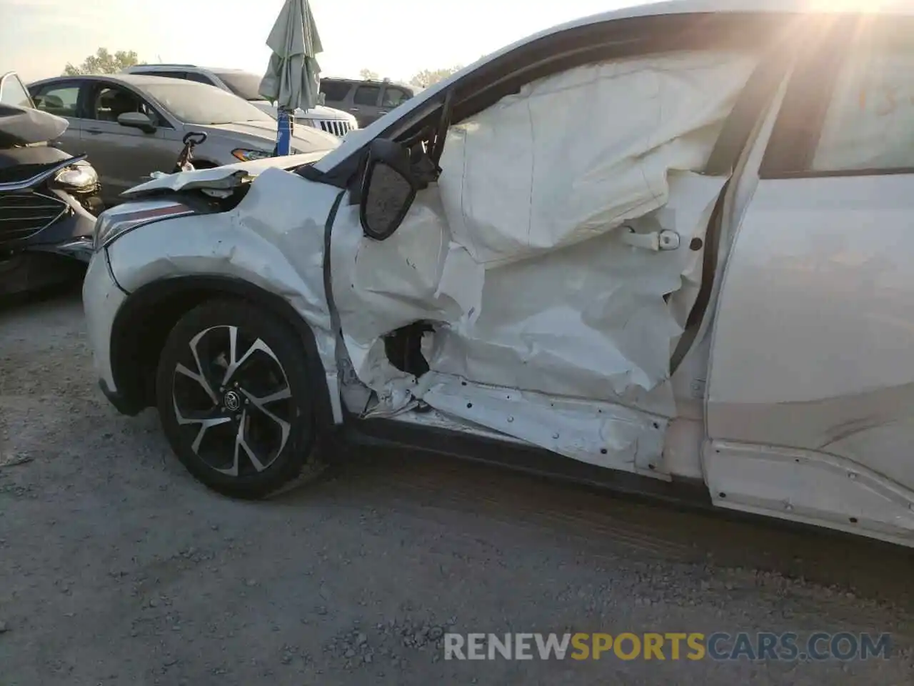 9 Photograph of a damaged car NMTKHMBX2MR129393 TOYOTA C-HR 2021