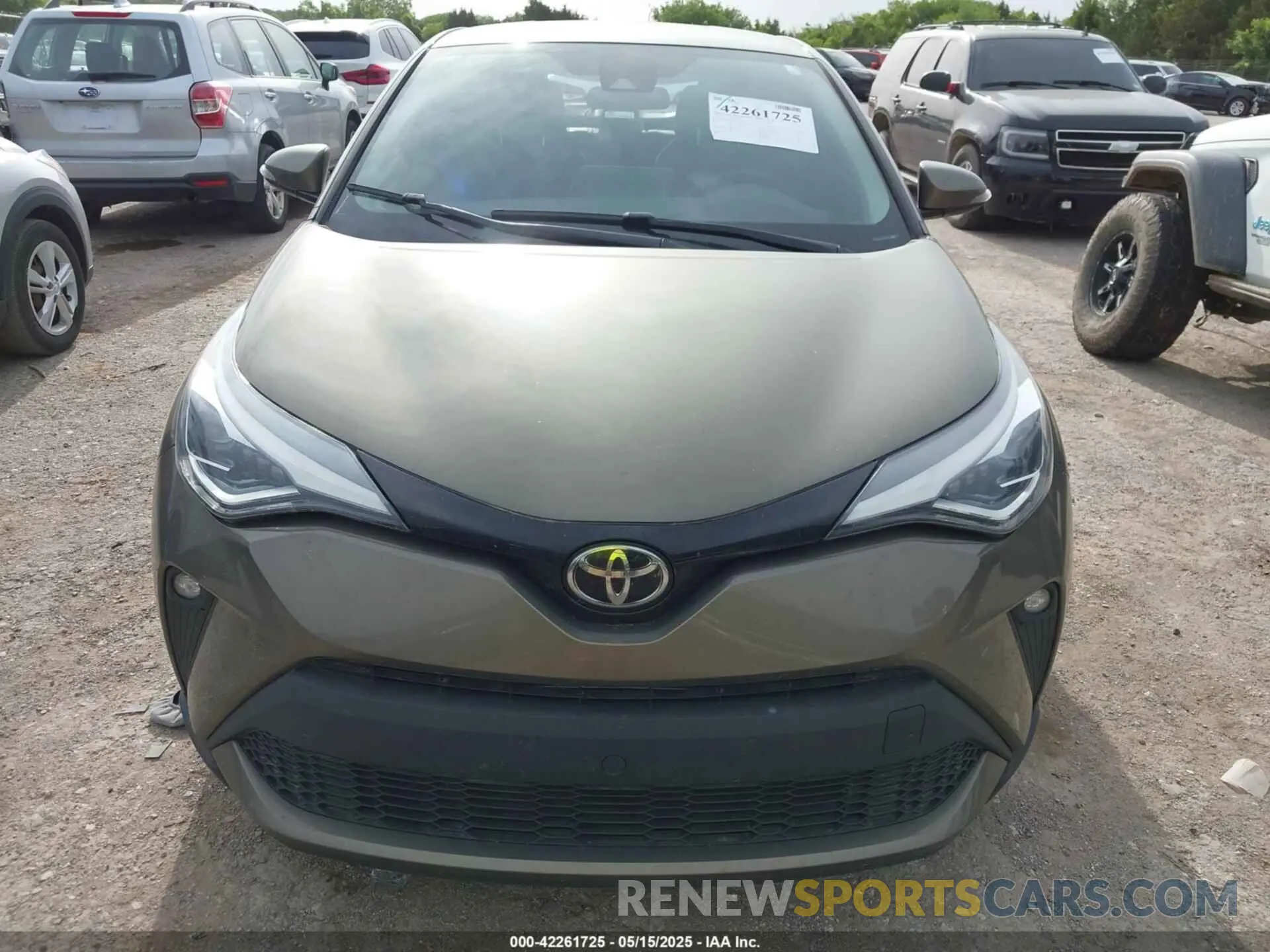 12 Photograph of a damaged car NMTKHMBX2MR132598 TOYOTA C-HR 2021