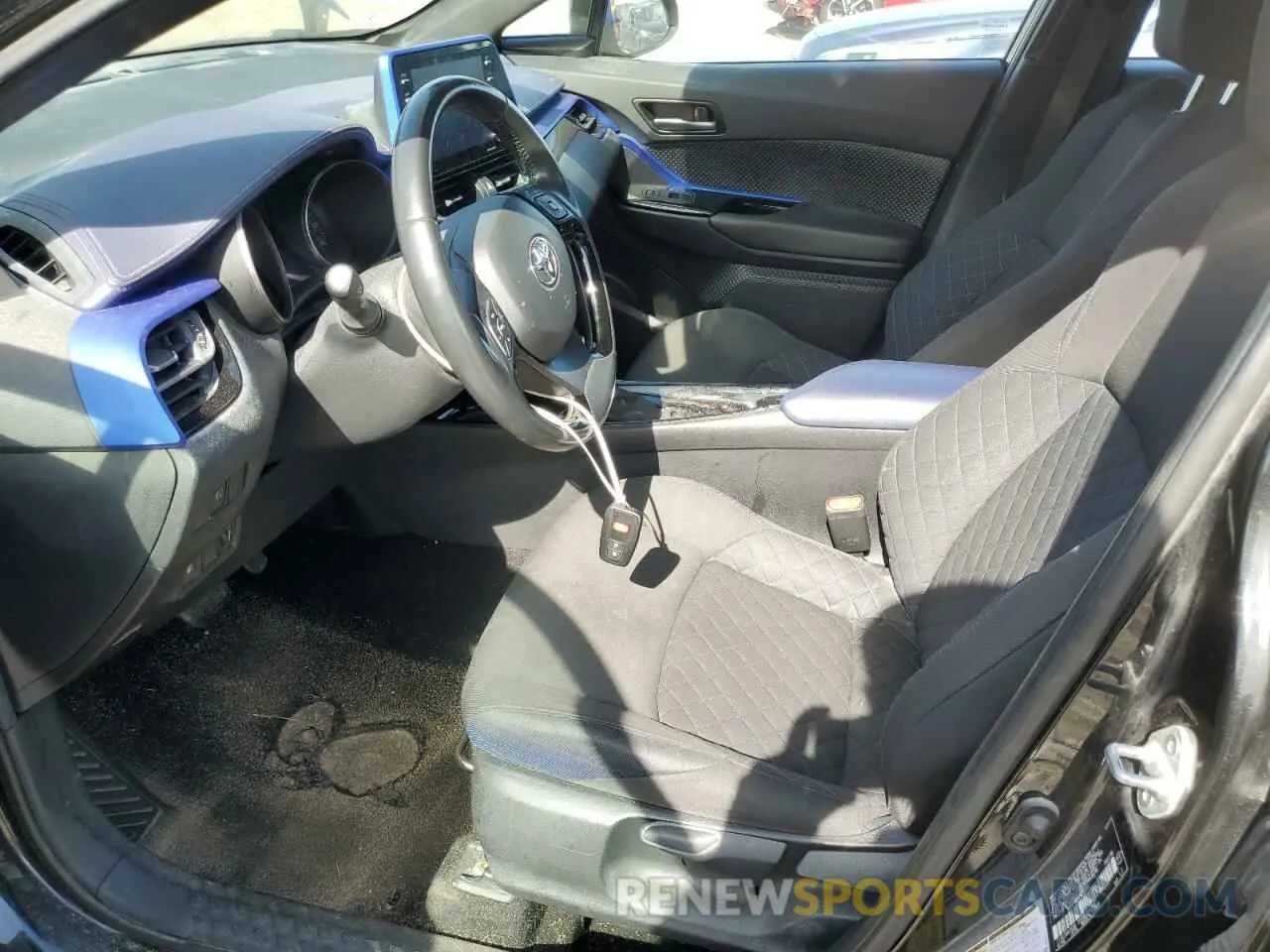 7 Photograph of a damaged car NMTKHMBX2MR133802 TOYOTA C-HR 2021