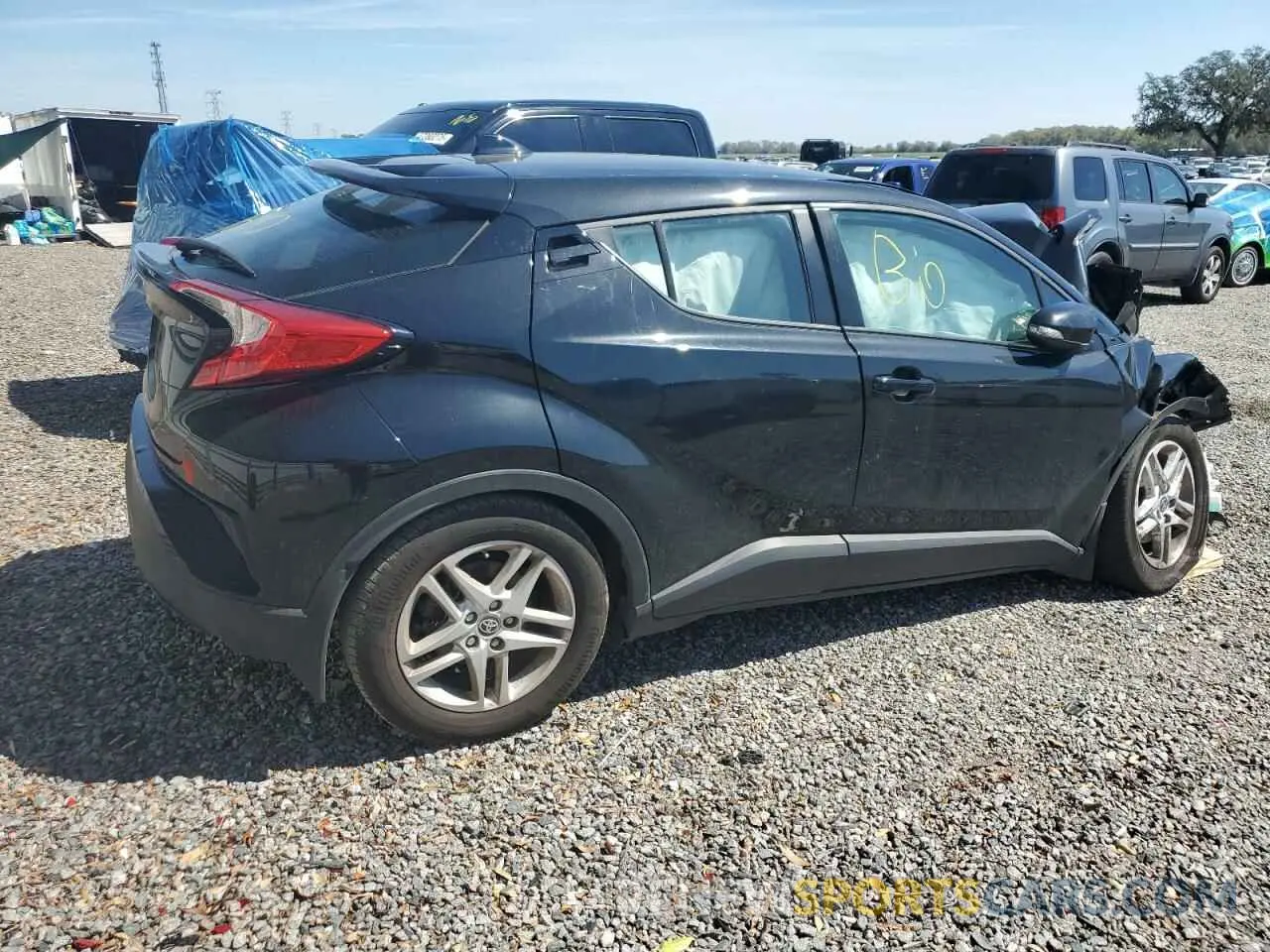 3 Photograph of a damaged car NMTKHMBX2MR136375 TOYOTA C-HR 2021