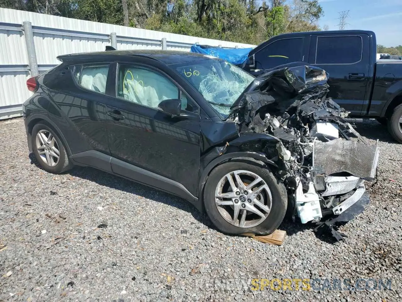 4 Photograph of a damaged car NMTKHMBX2MR136375 TOYOTA C-HR 2021