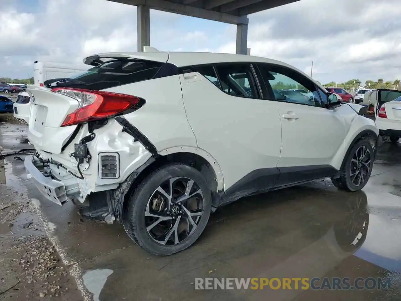 3 Photograph of a damaged car NMTKHMBX2MR136831 TOYOTA C-HR 2021